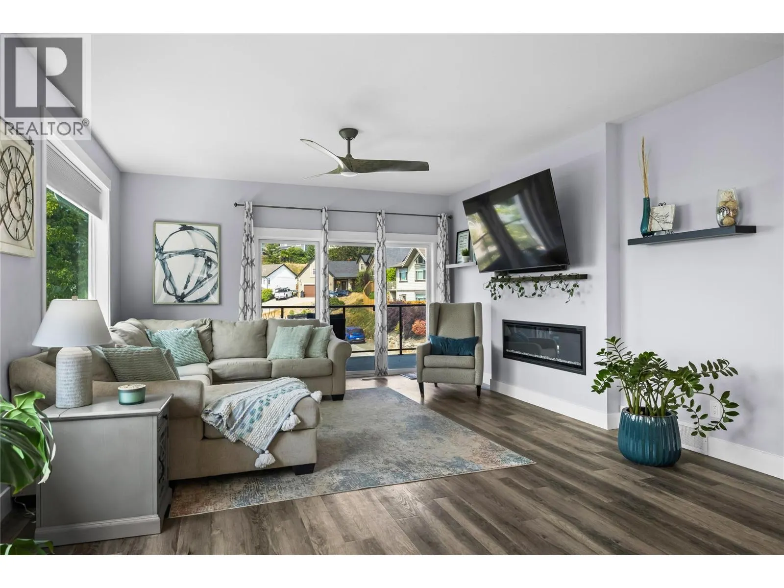 2180 Sunview Drive