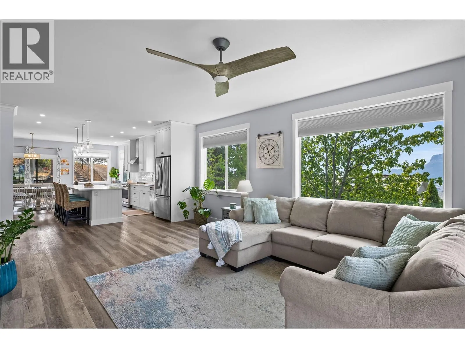 2180 Sunview Drive