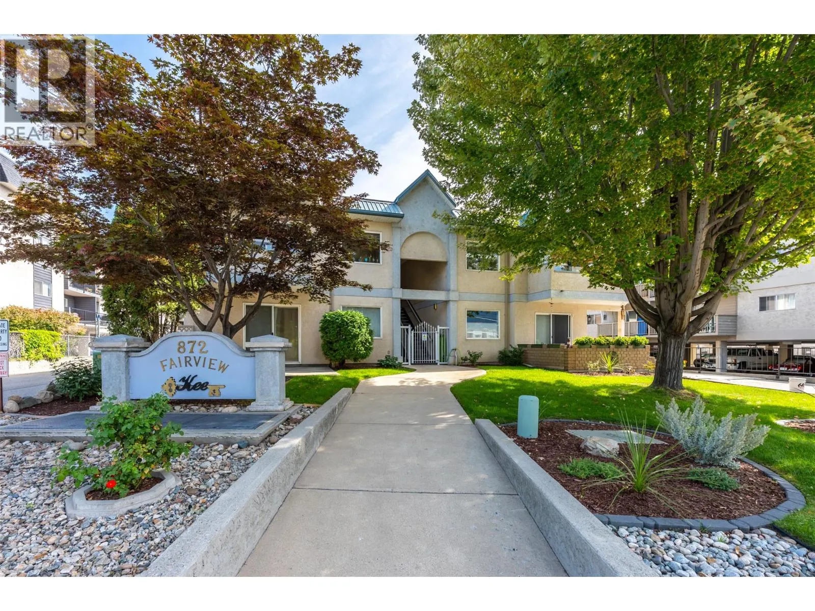 872 Fairview Road Unit# 103
