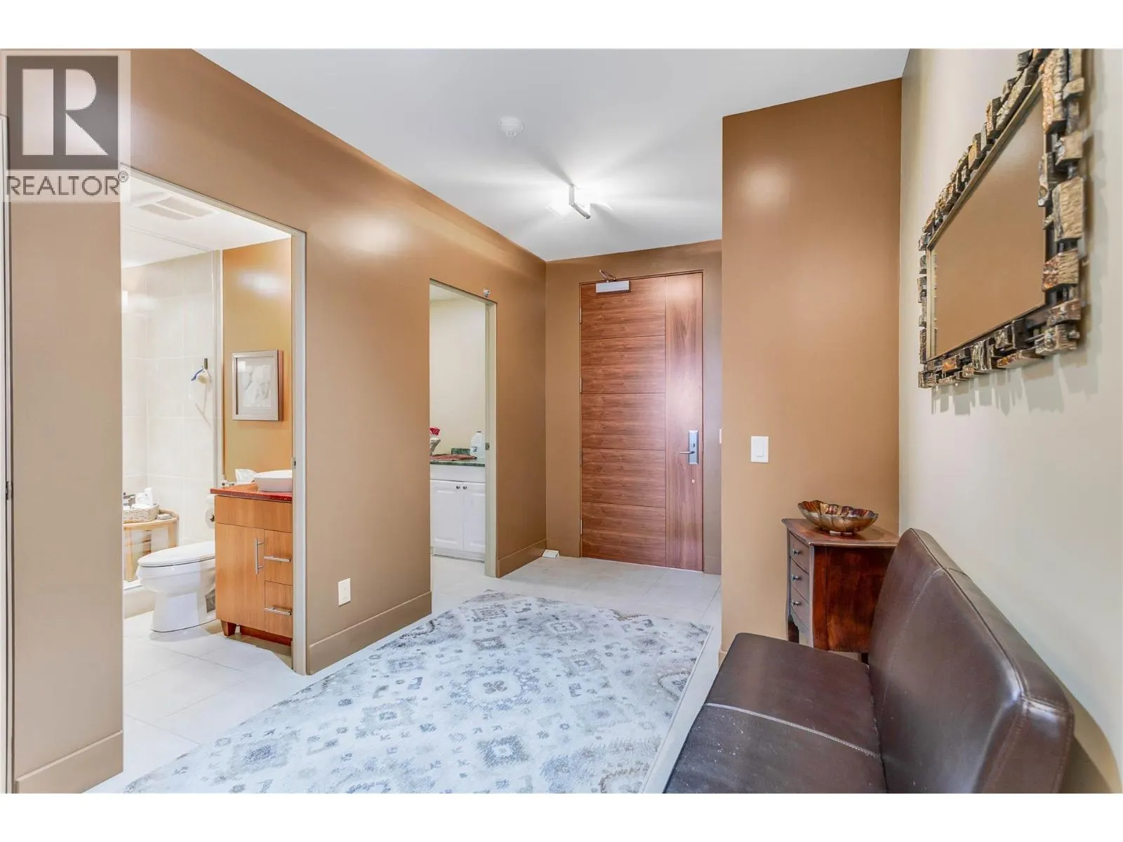 446 WEST Avenue Unit# 102
