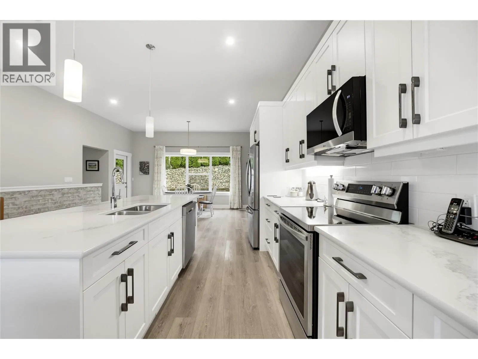 2810 15 Avenue NE Unit# 9
