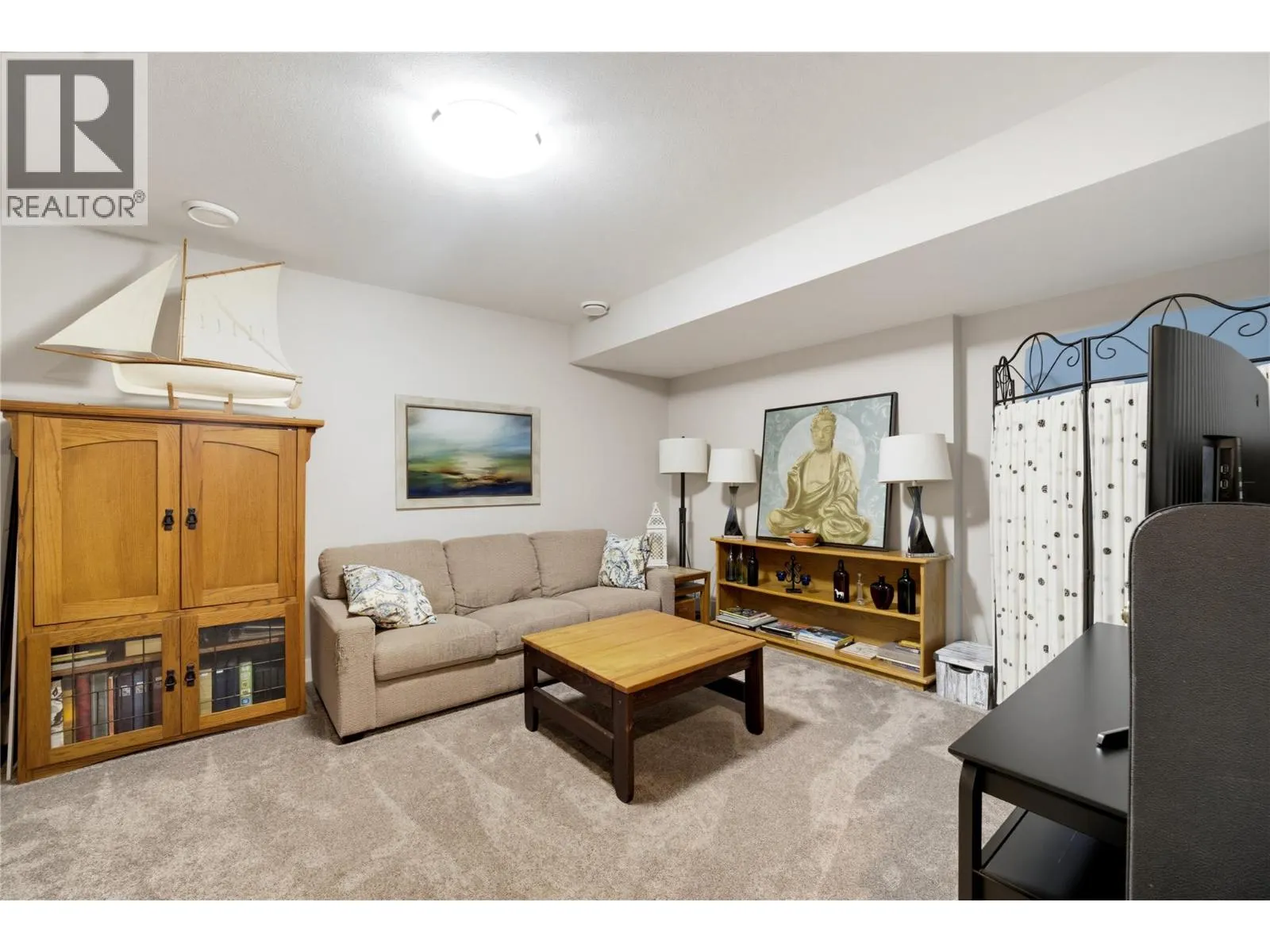 2810 15 Avenue NE Unit# 9