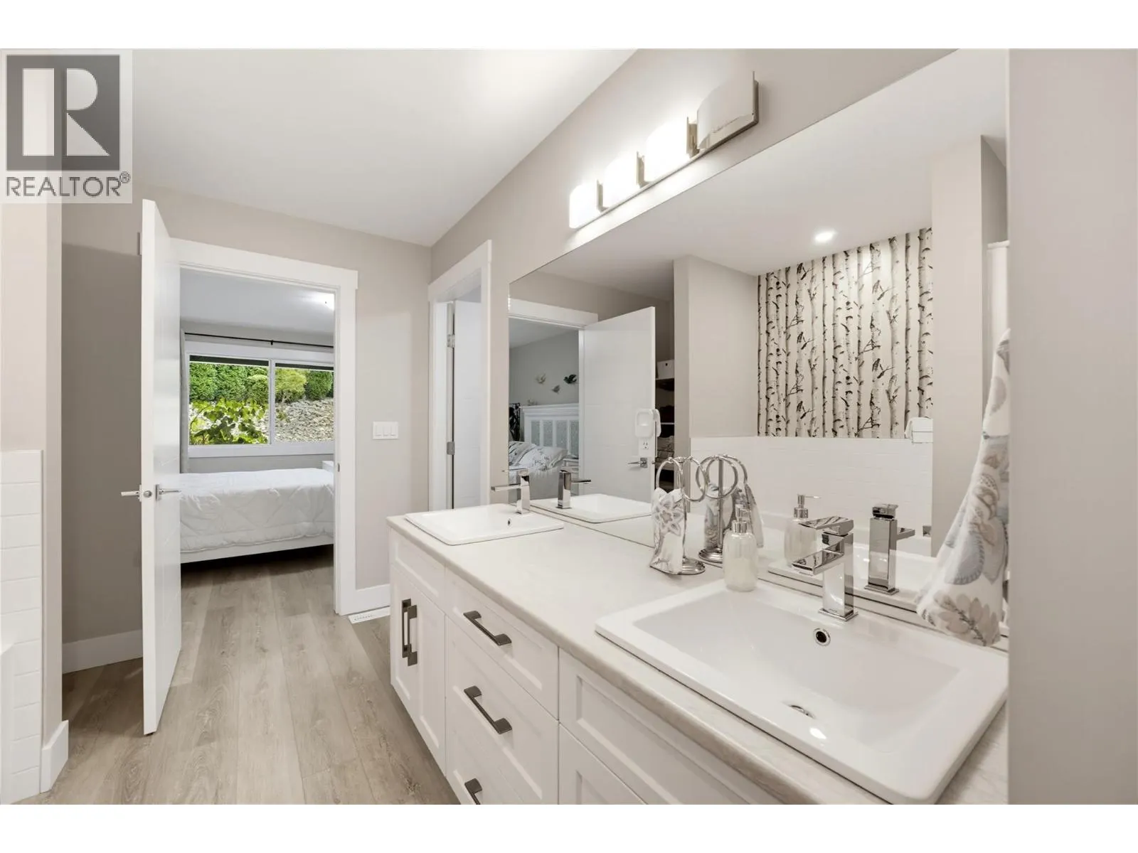 2810 15 Avenue NE Unit# 9