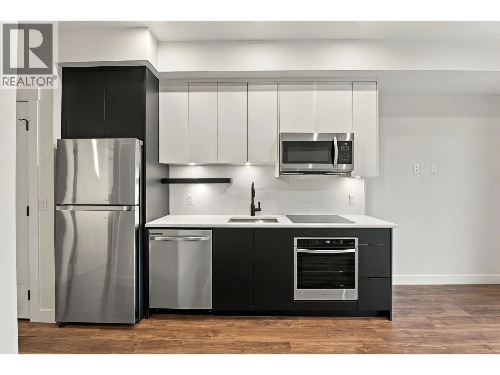 1280 Sutherland Avenue Unit# 515