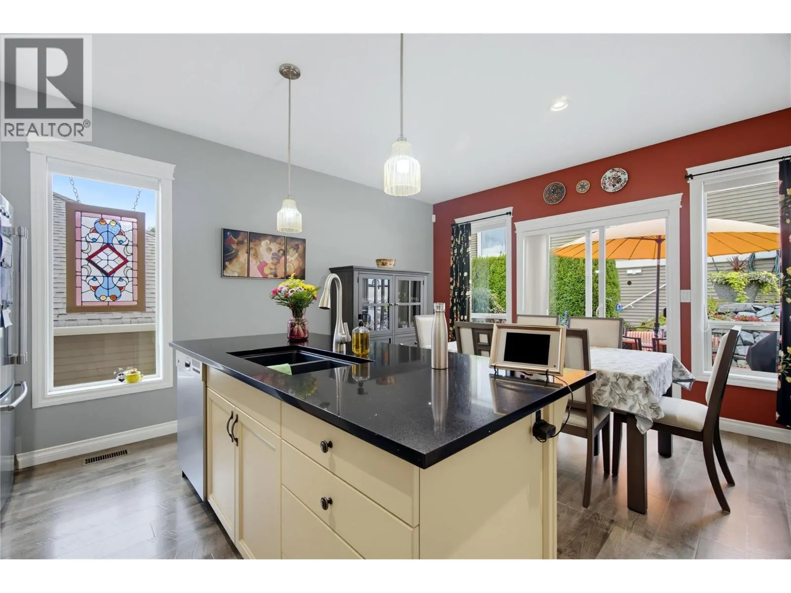 2850 7th Avenue NE Unit# 8