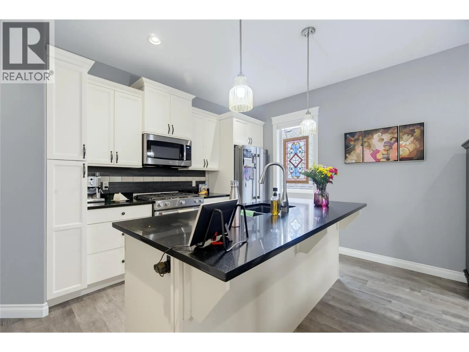 2850 7th Avenue NE Unit# 8