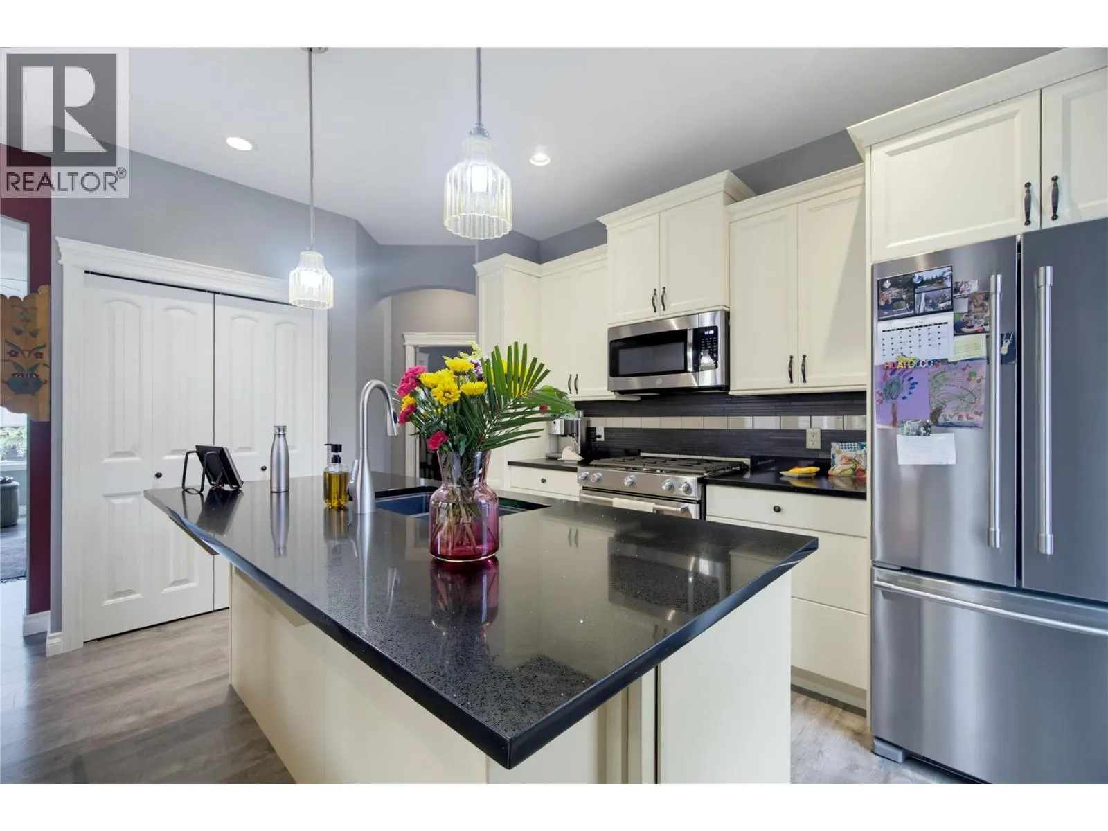 2850 7th Avenue NE Unit# 8