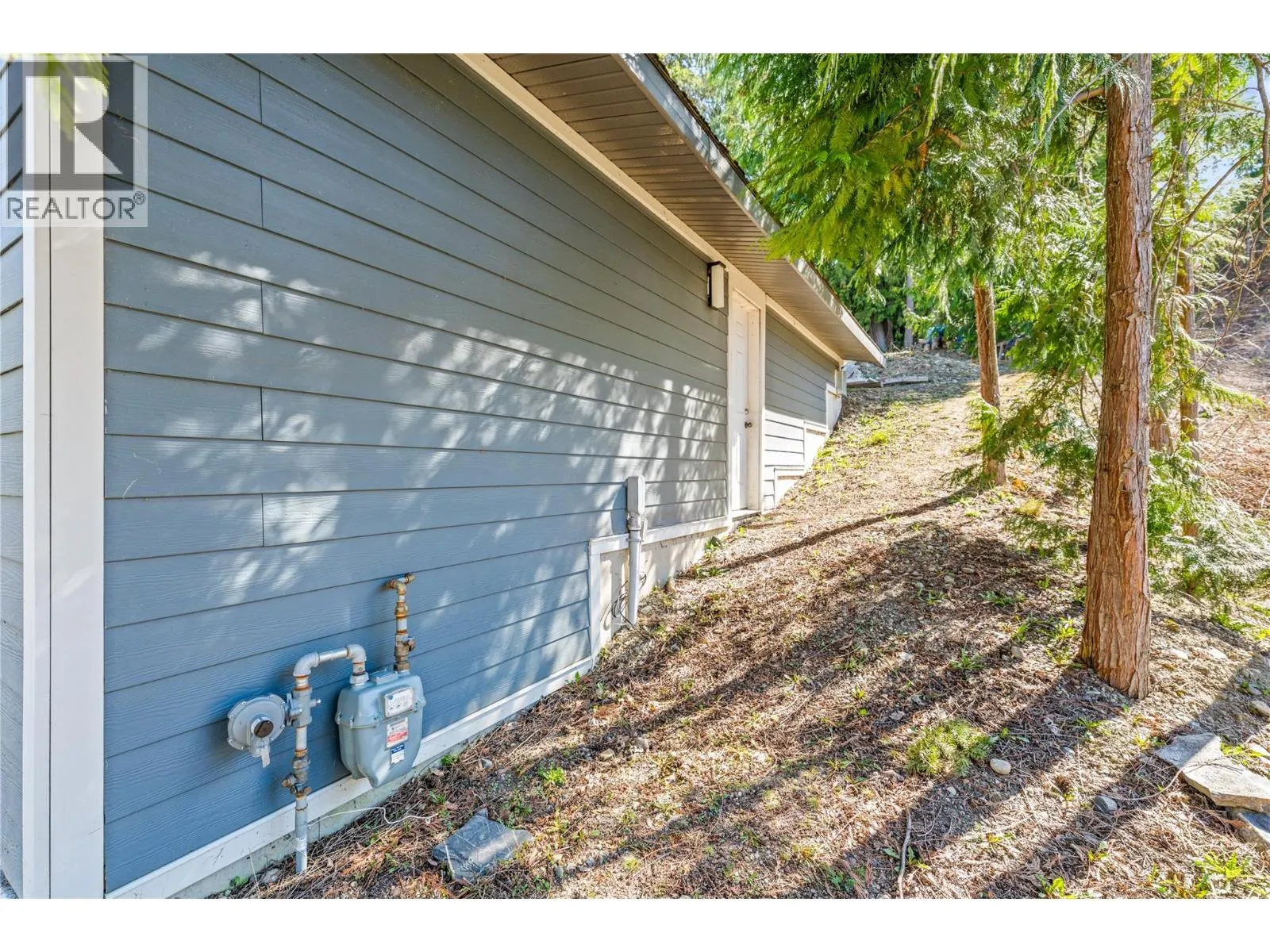 3071 Cedar Drive
