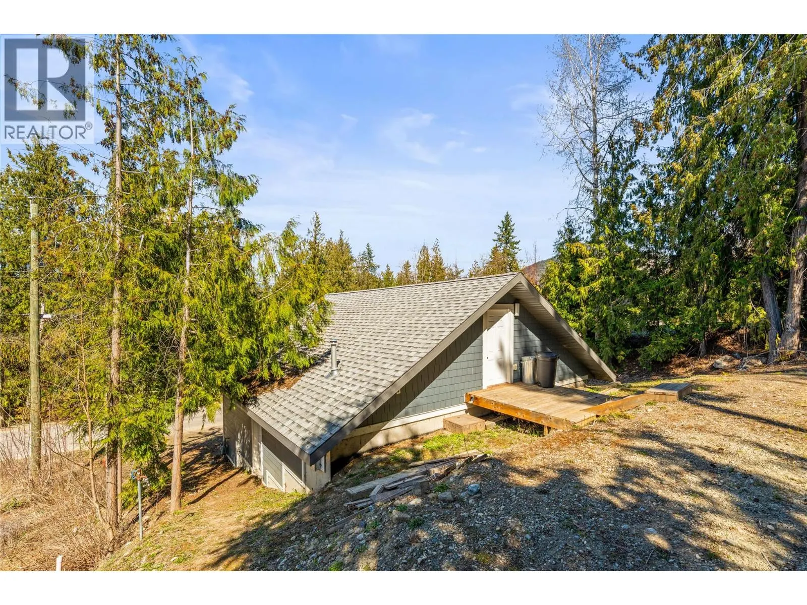 3071 Cedar Drive