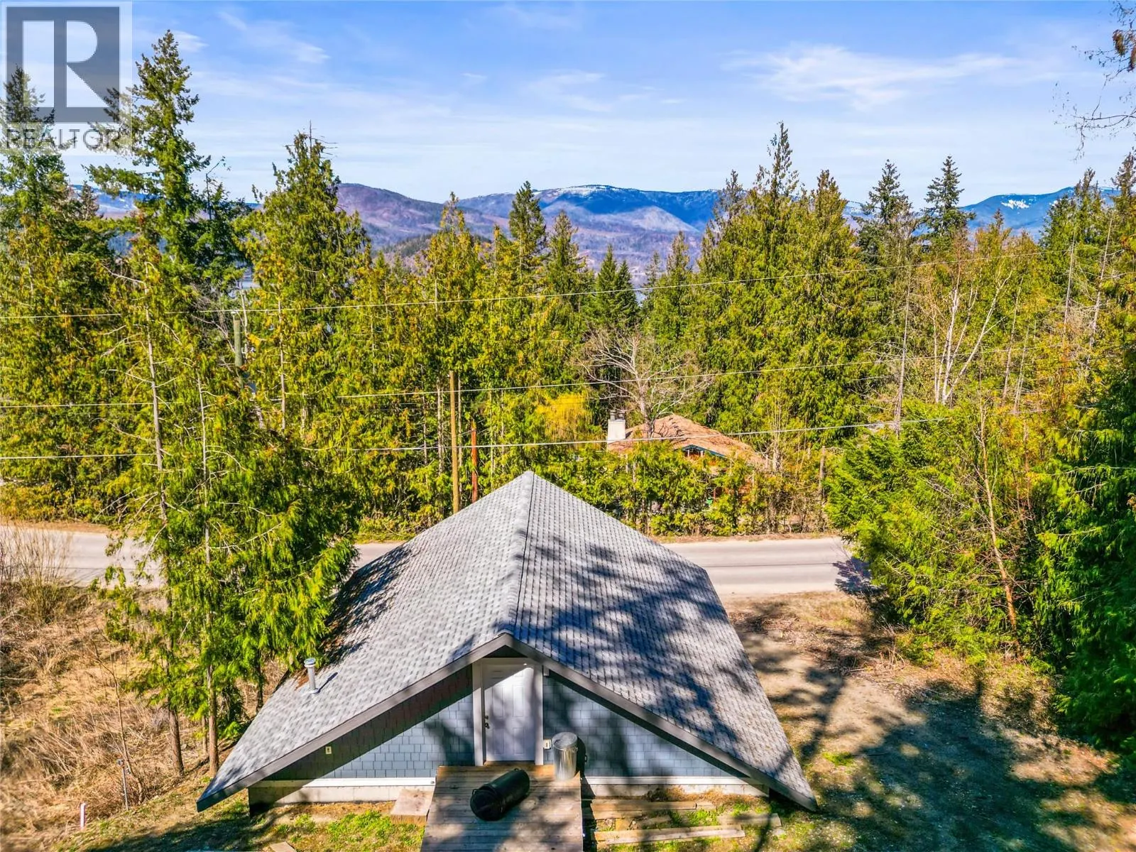 3071 Cedar Drive