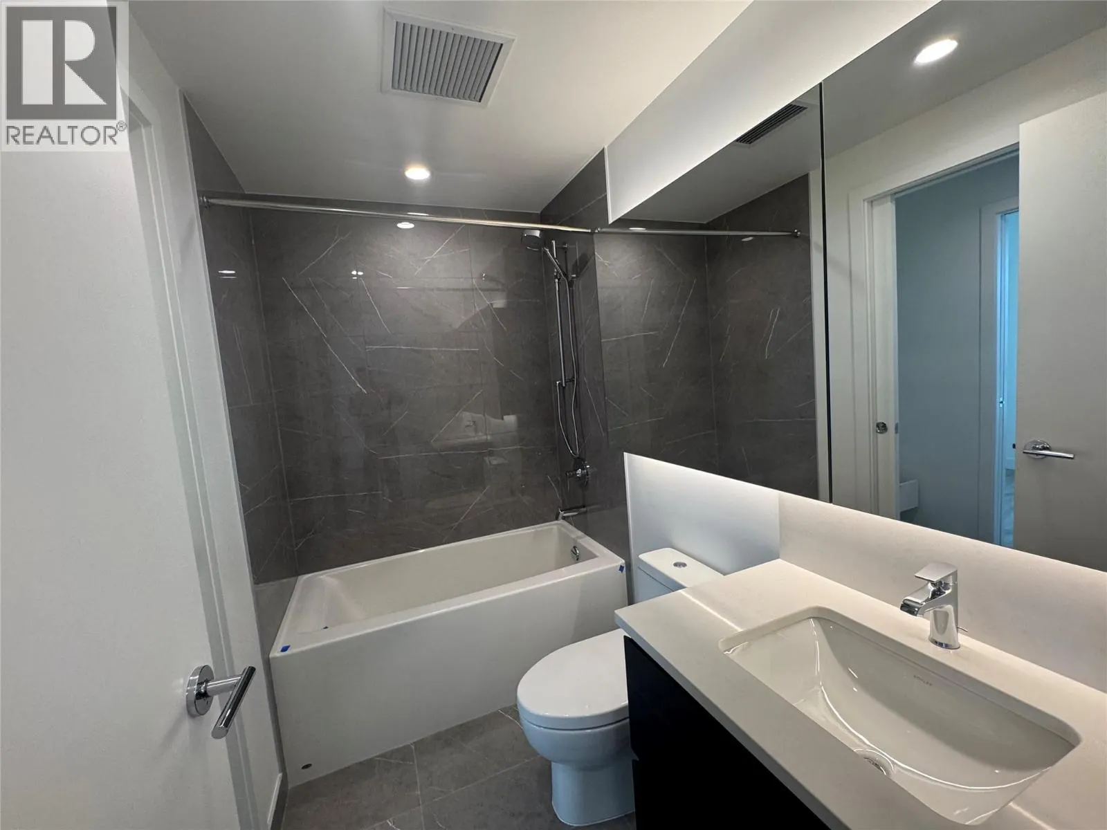 1626 Water Street Unit# 1008 Lot# 194