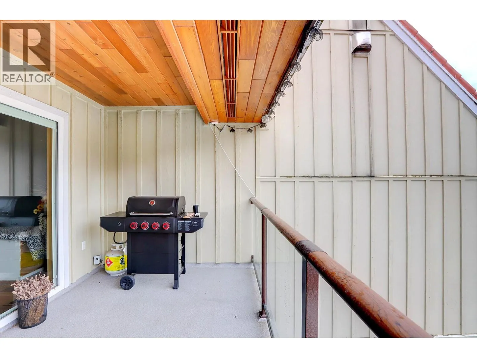 500 Old Spallumcheen Road Unit# 104