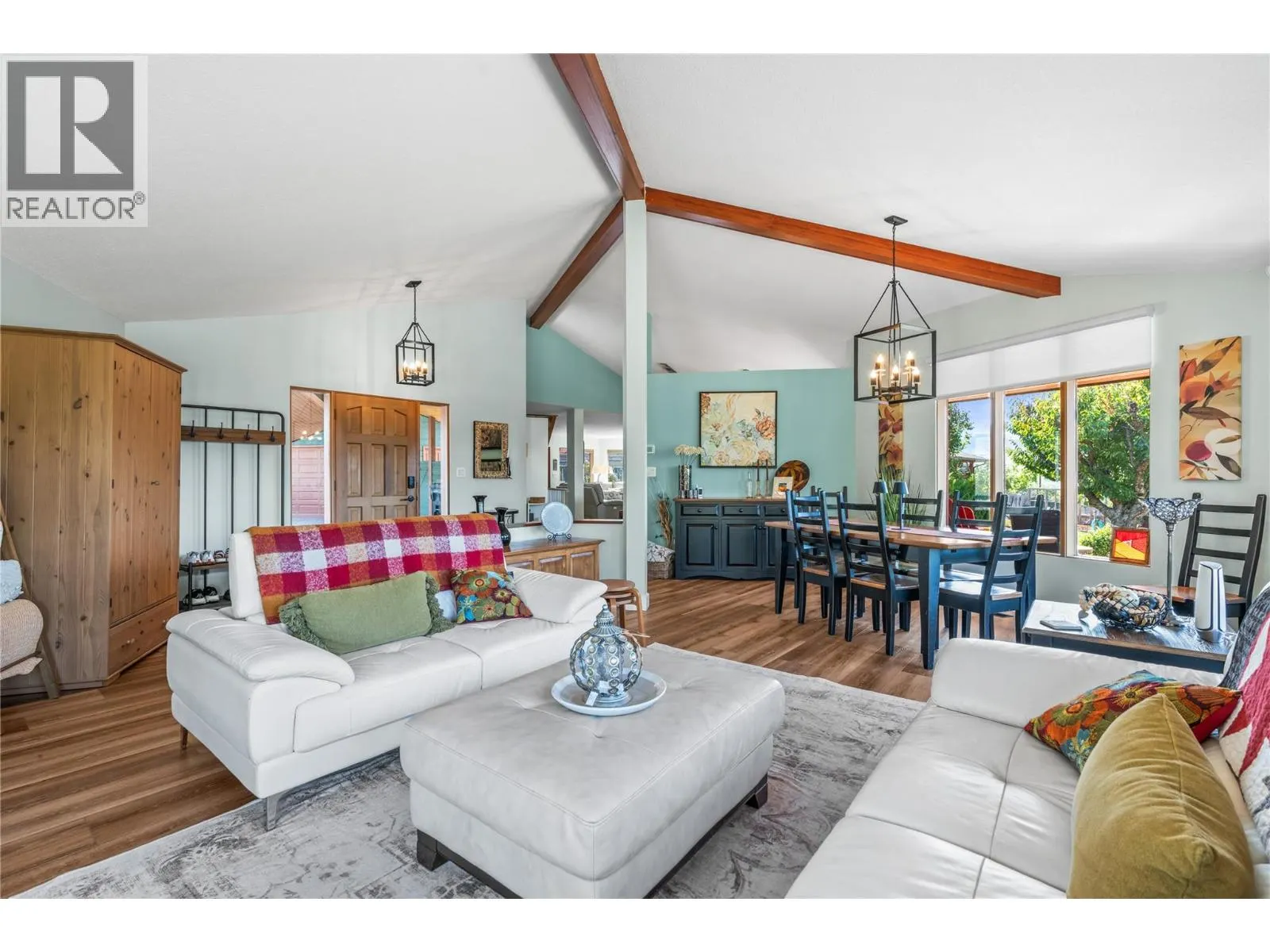 3047 Sunnyview Road