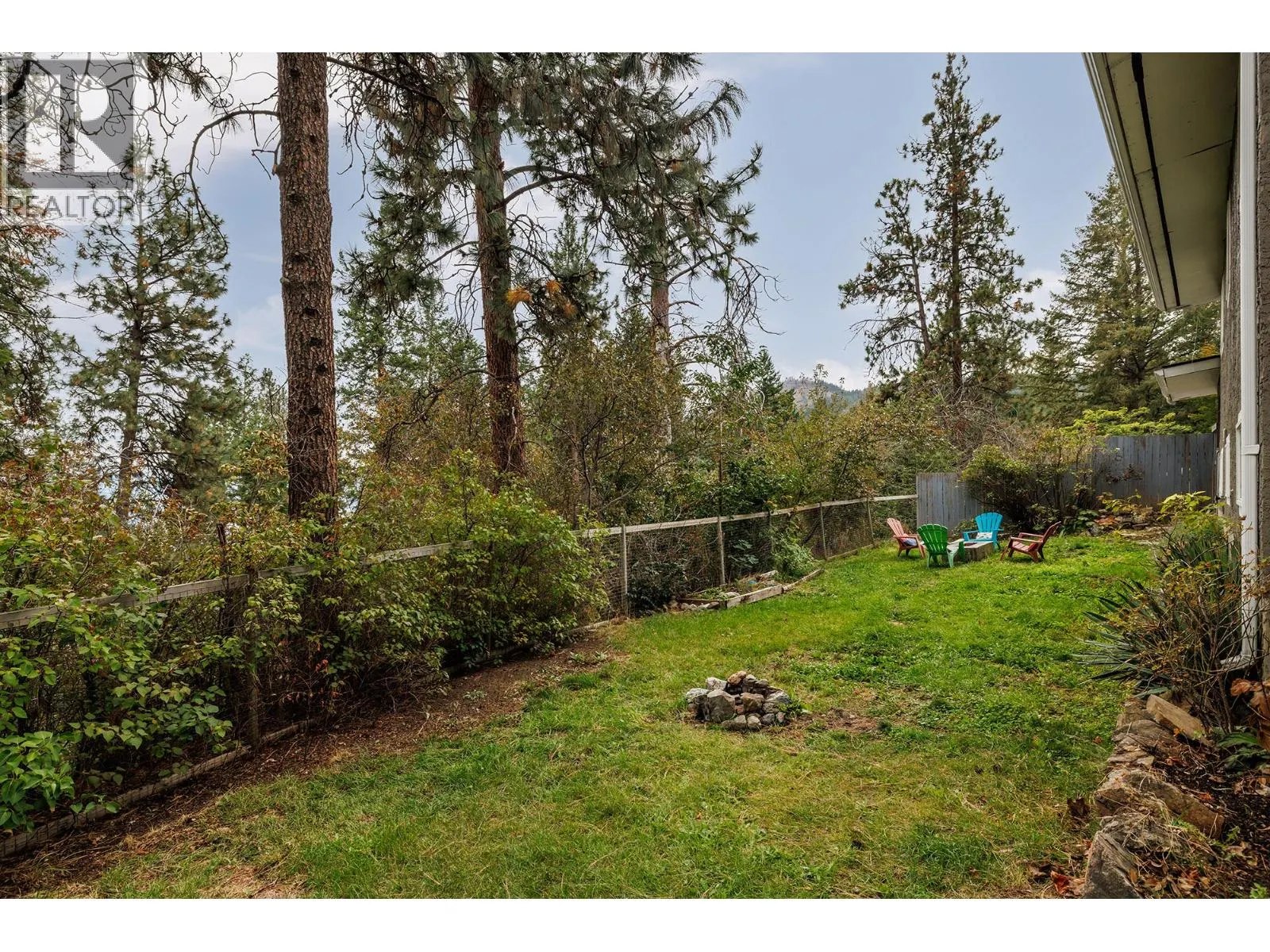 5215 PINERIDGE Road