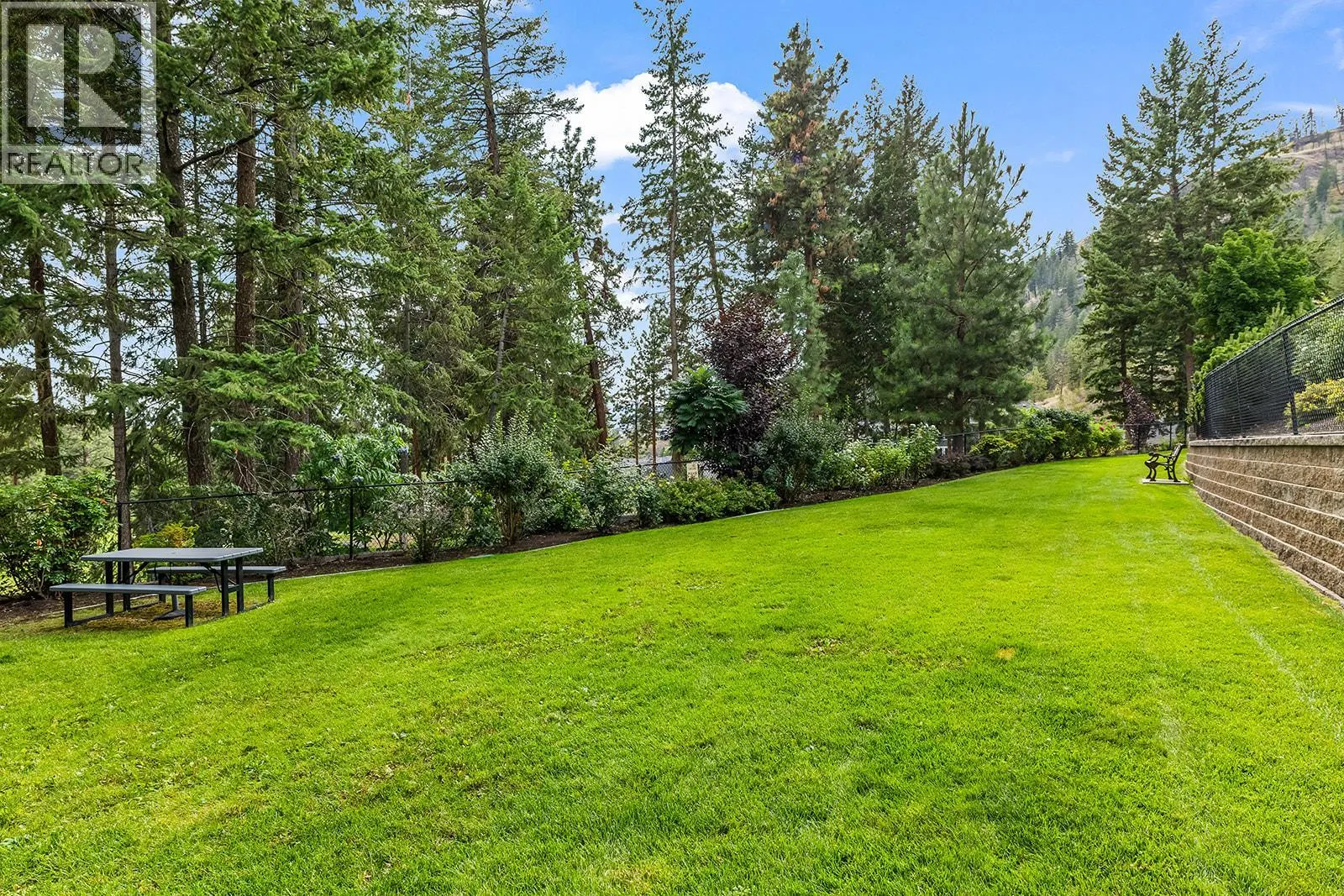 2283 Shannon Heights Court Unit# 6