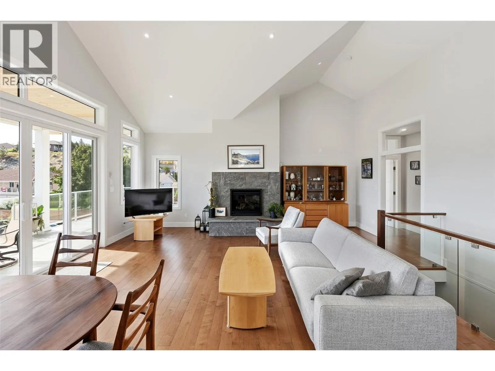 5880 HESPELER Road