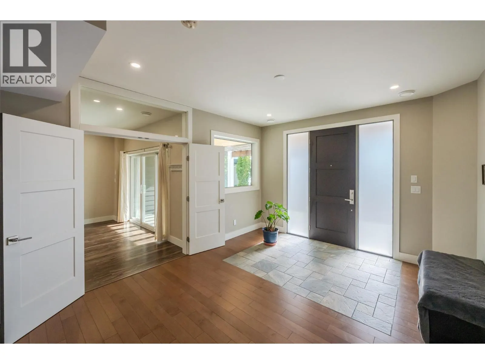 5880 HESPELER Road