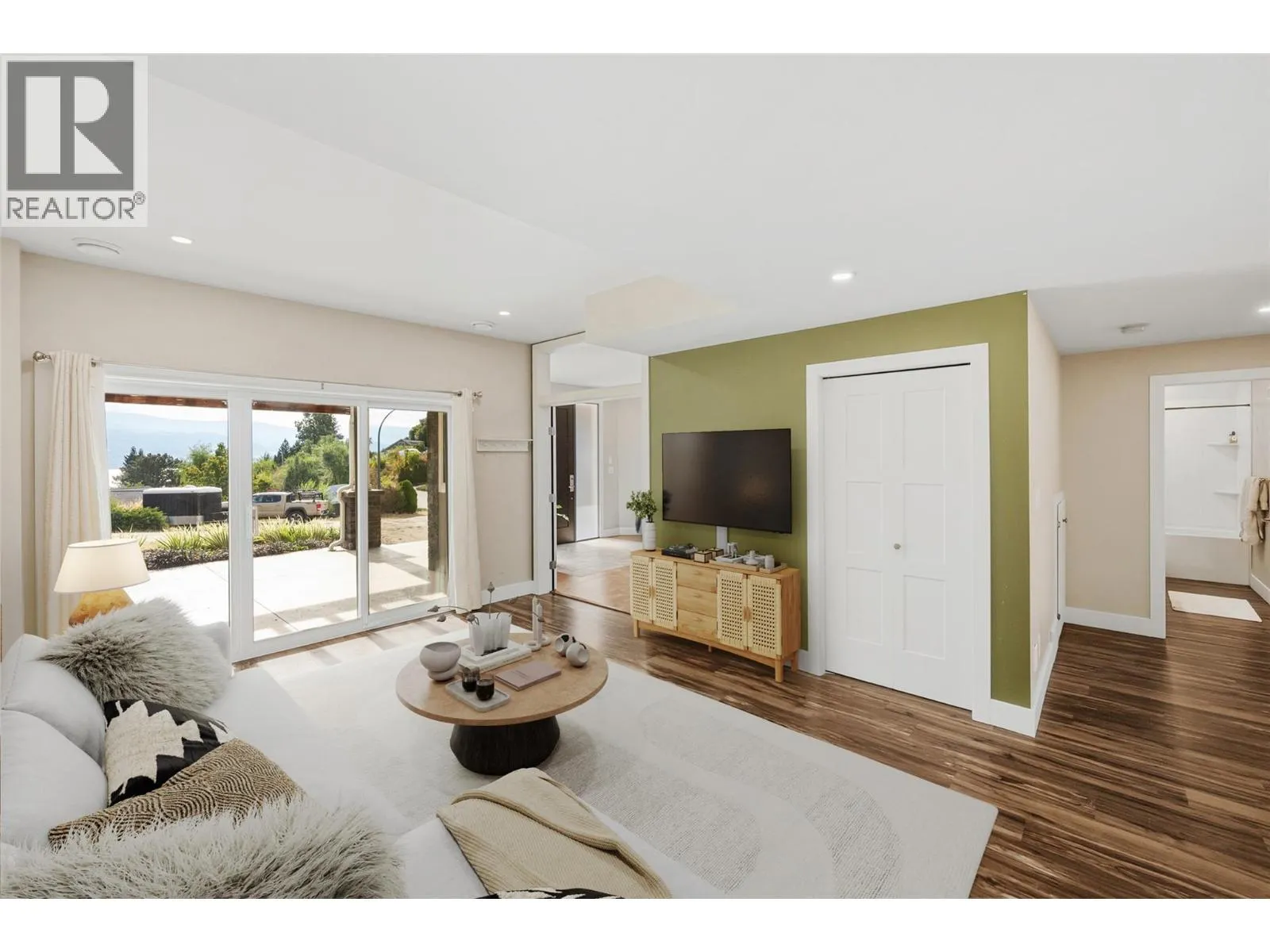 5880 HESPELER Road
