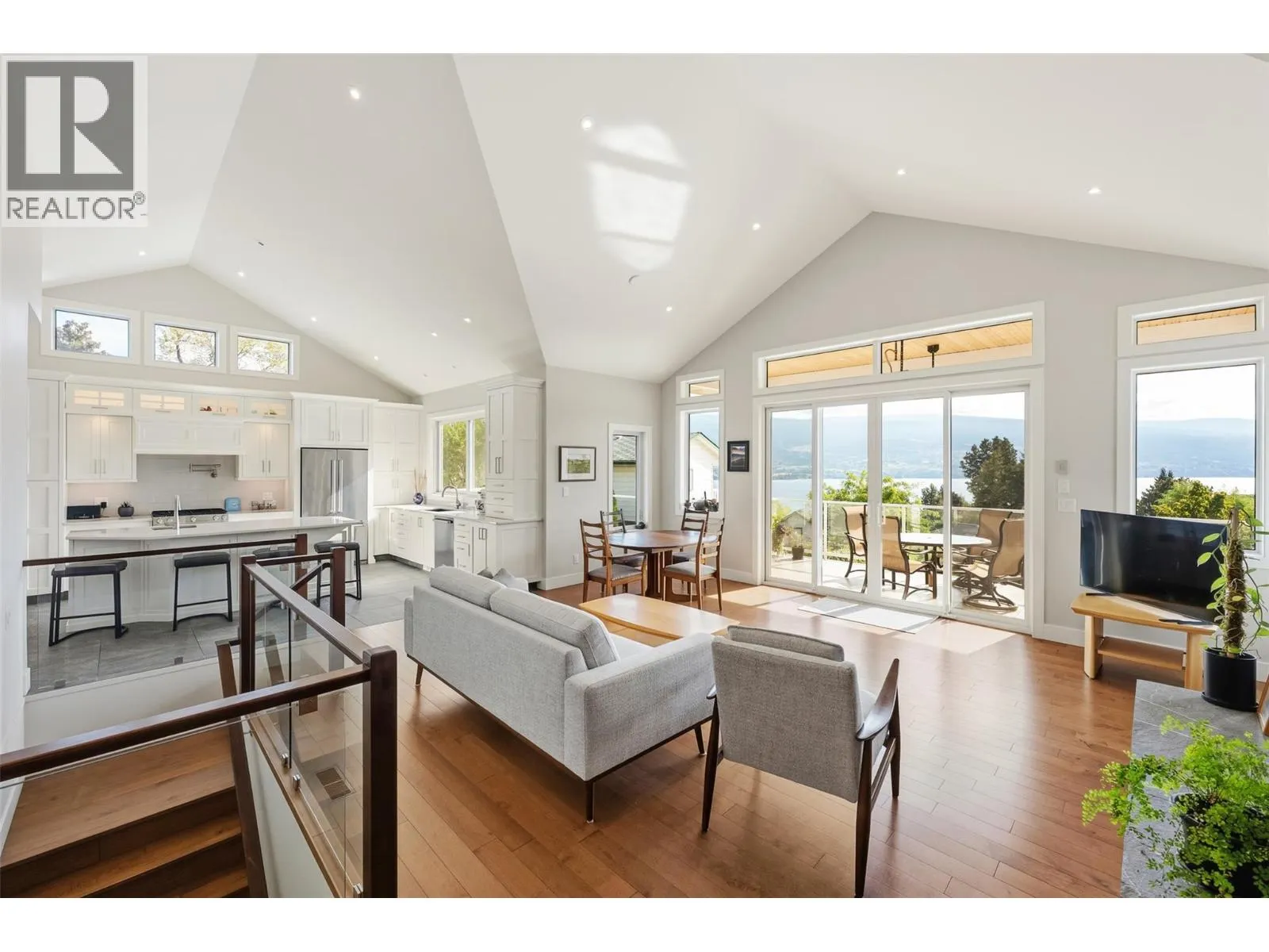 5880 HESPELER Road