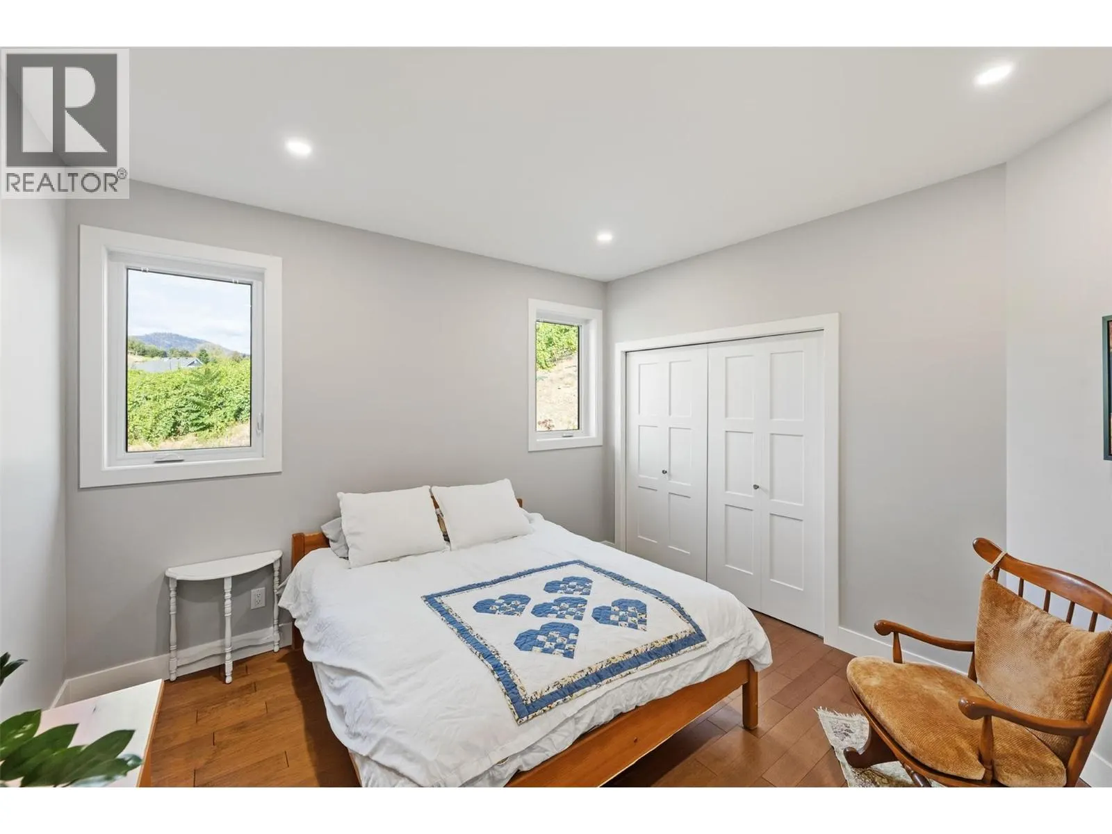 5880 HESPELER Road