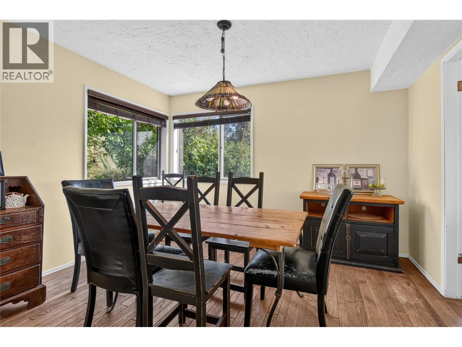 1215 Arawana Road