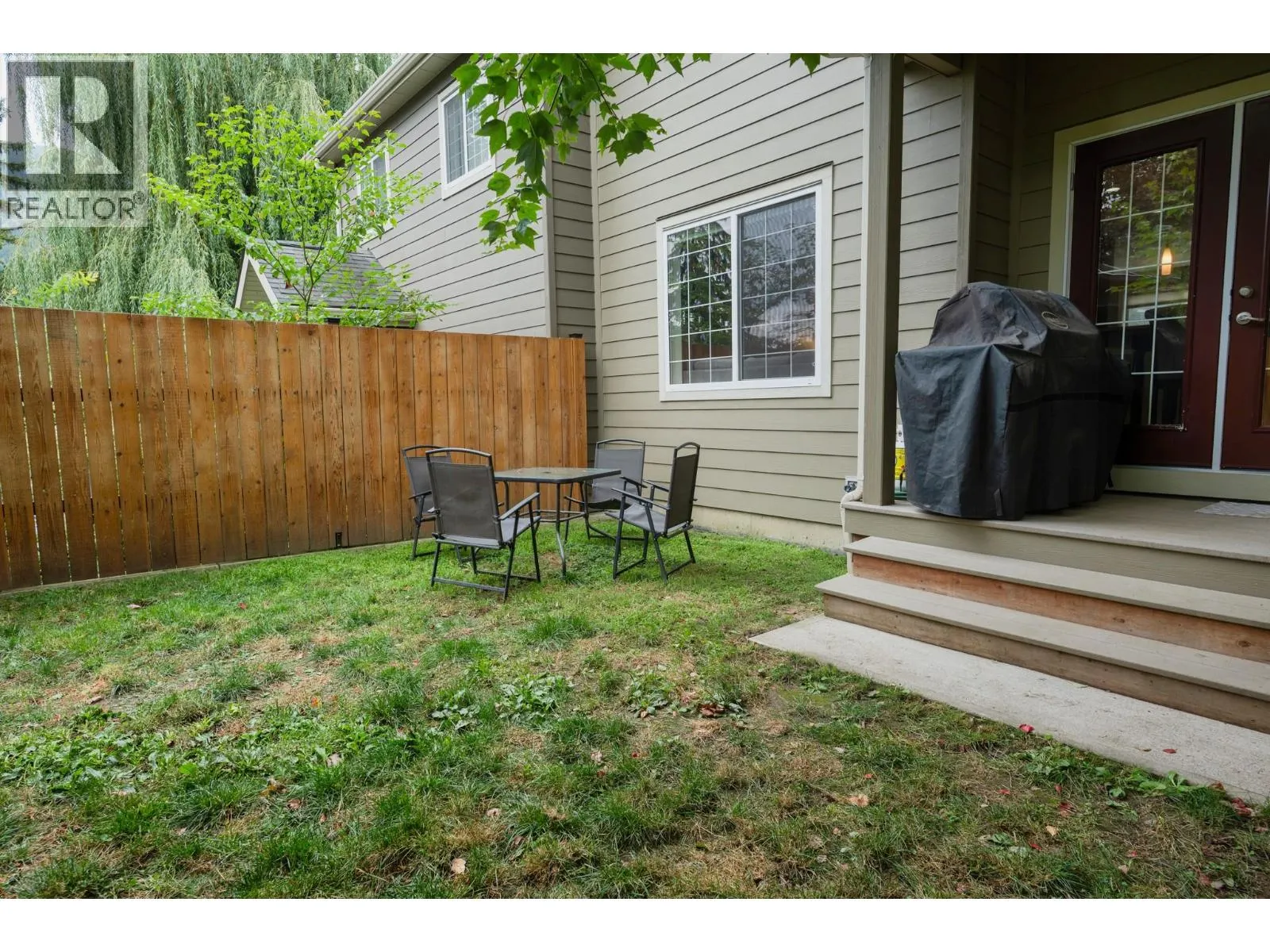 414 Beasley Street W