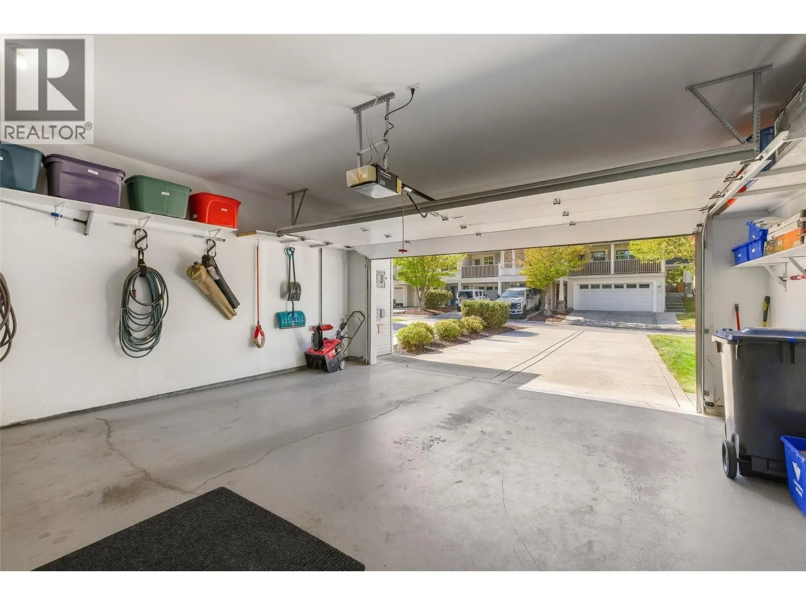 3825 Glen Canyon Drive Unit# 118