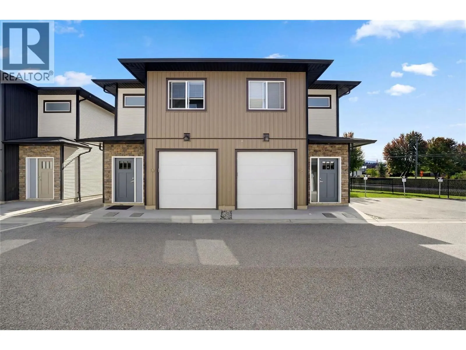 2081 11 Avenue NE Unit# 16