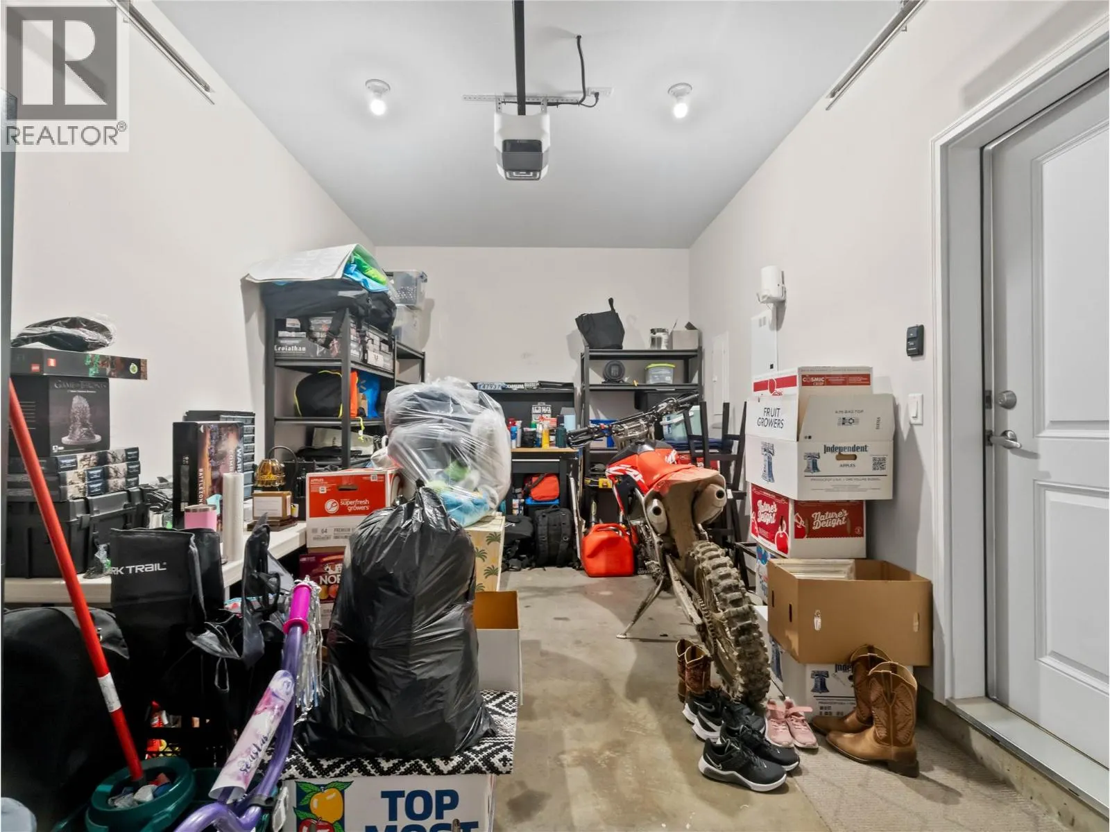 2081 11 Avenue NE Unit# 16