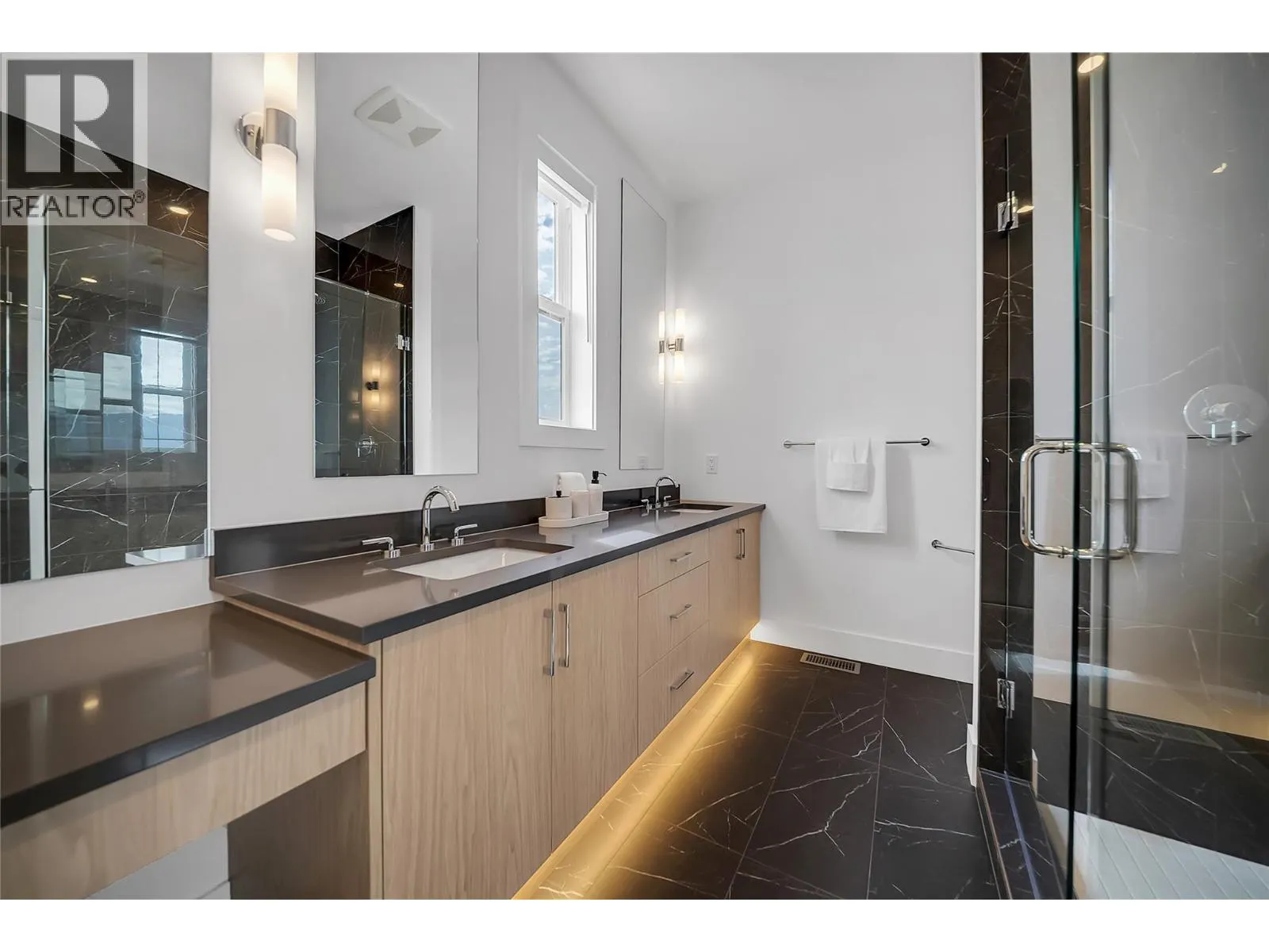2100 Campbell Place Unit# 154
