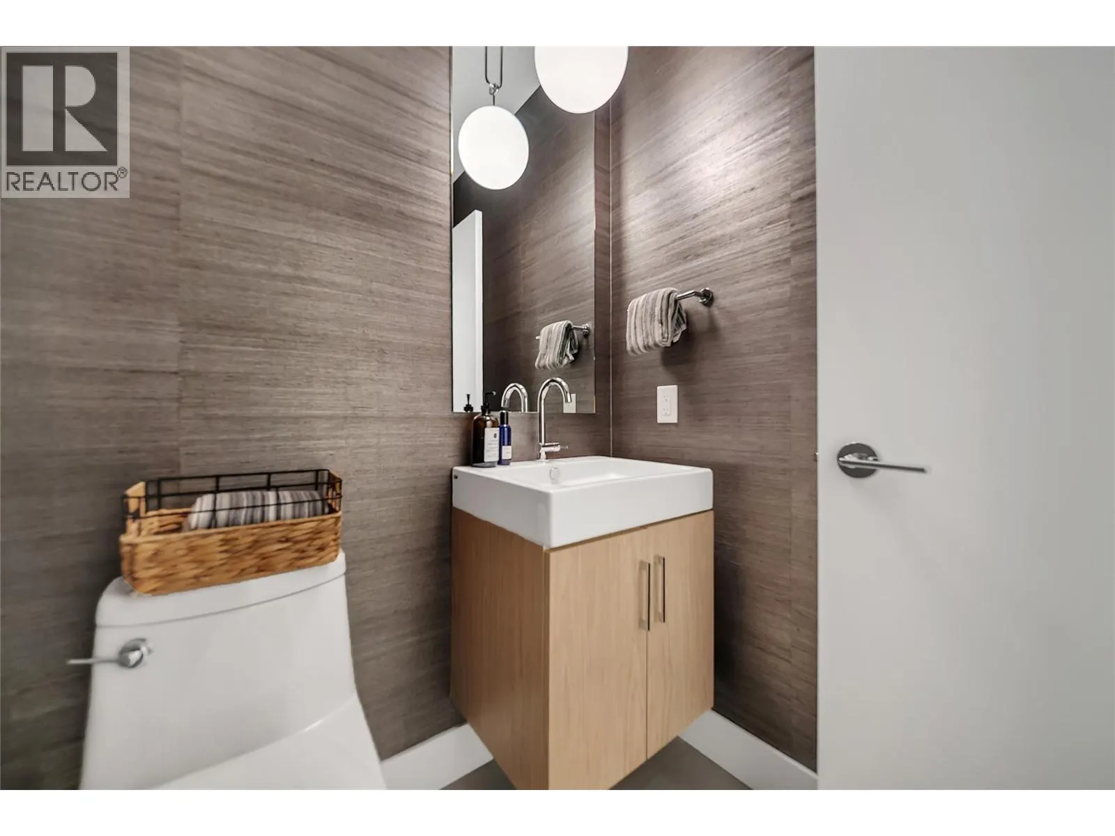 2100 Campbell Place Unit# 154