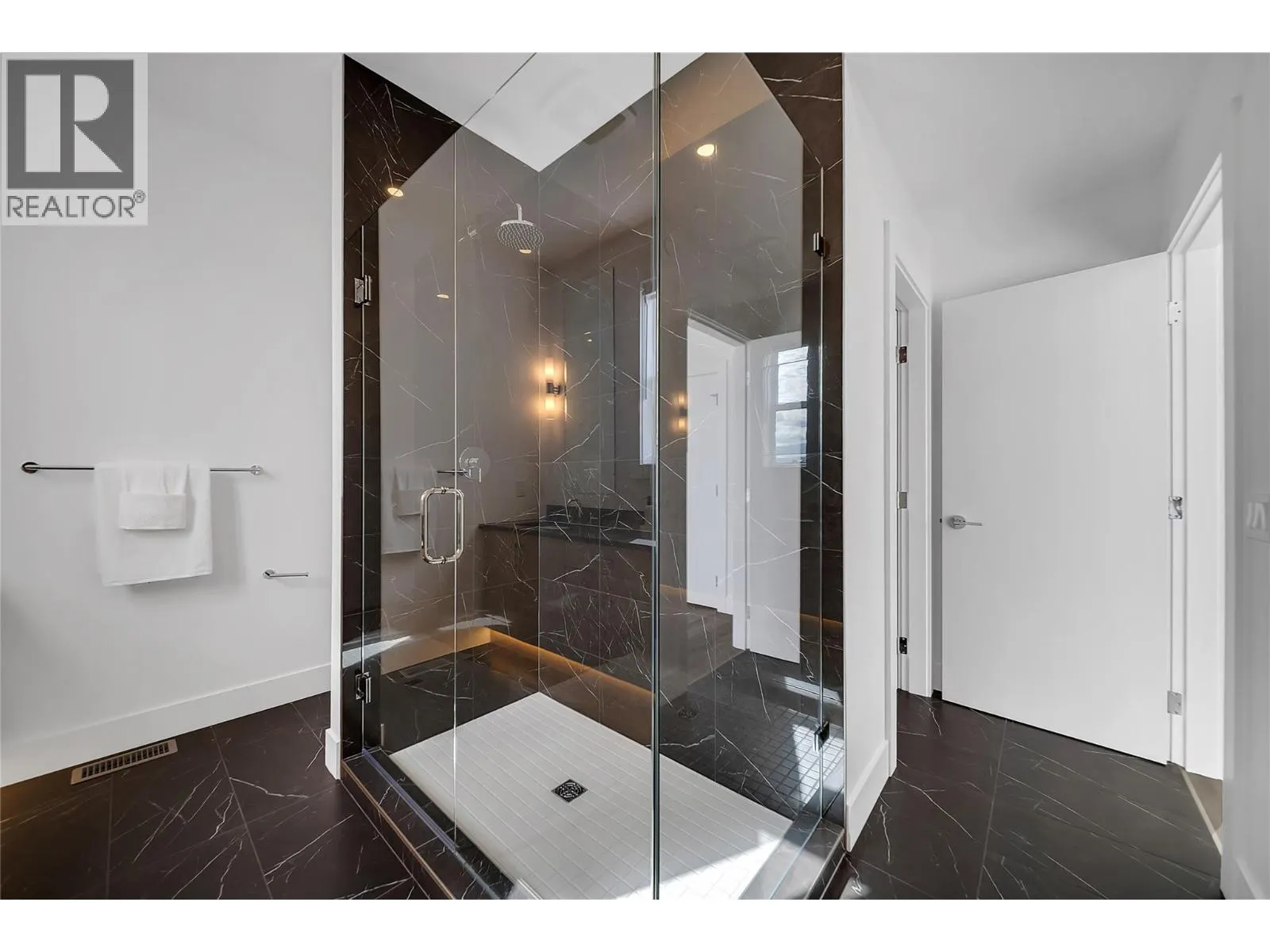 2100 Campbell Place Unit# 154