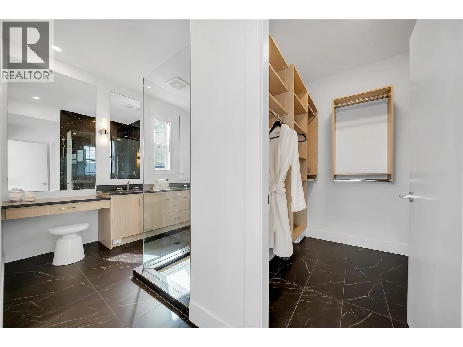 2100 Campbell Place Unit# 154