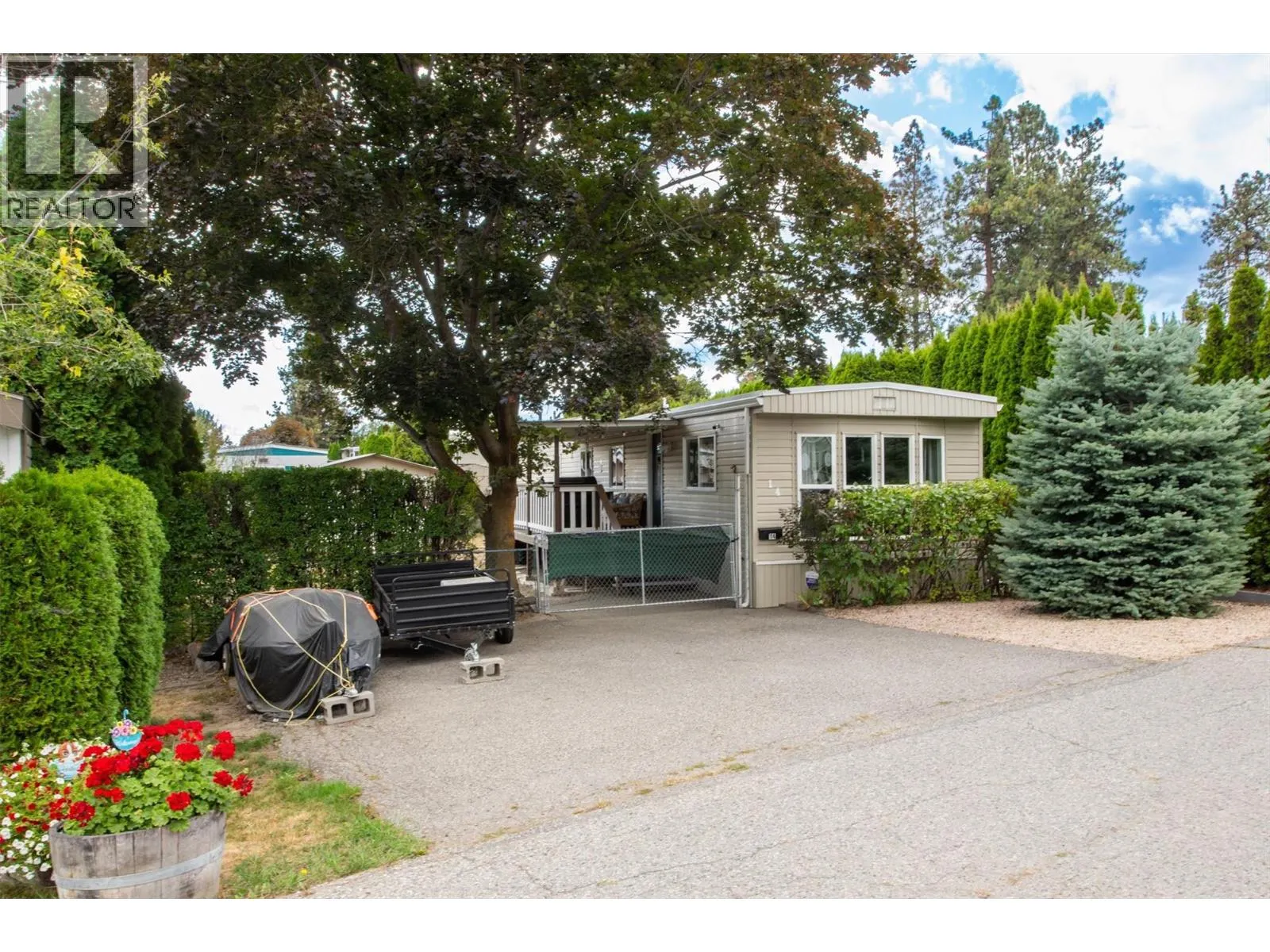 2001 97 Highway S Unit# 14
