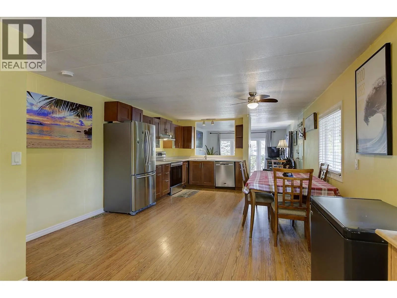 2001 97 Highway S Unit# 14