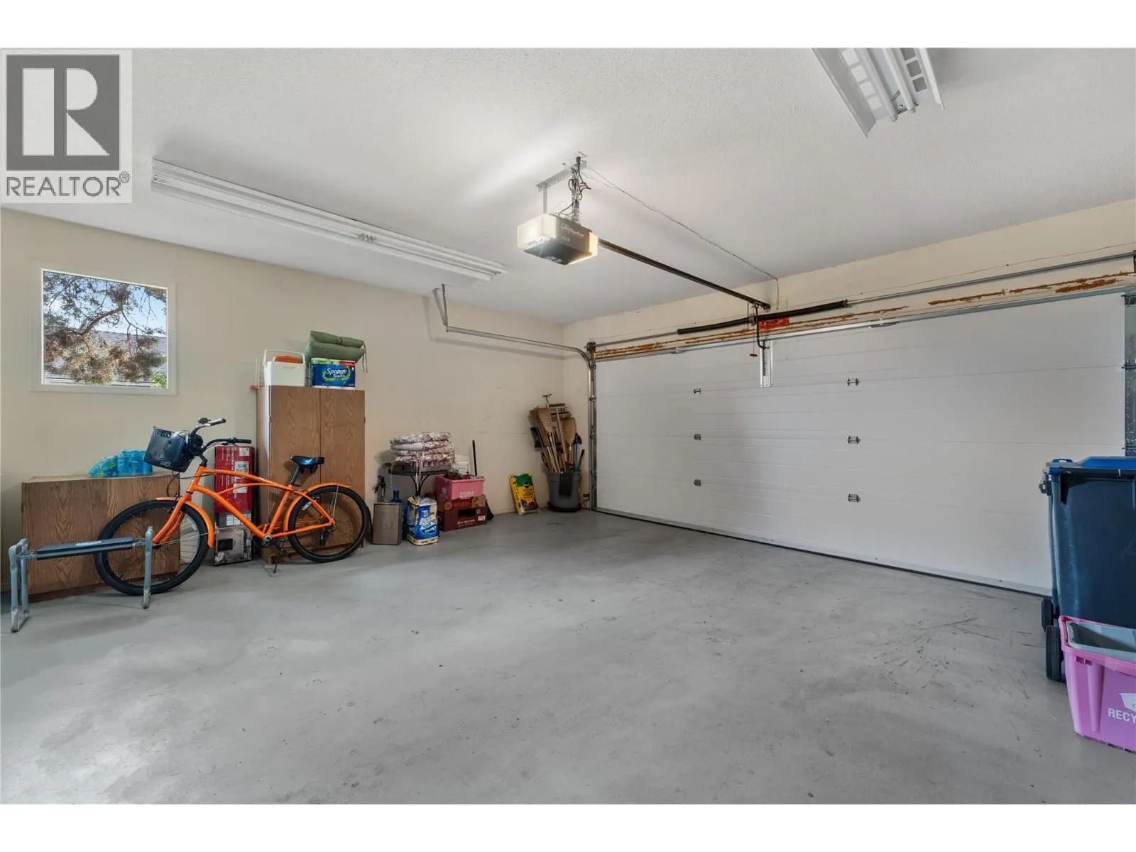 950 Lanfranco Road Unit# 77