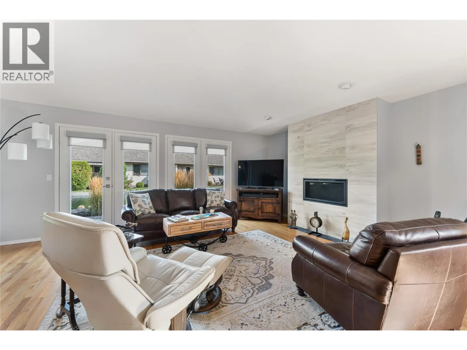 950 Lanfranco Road Unit# 77