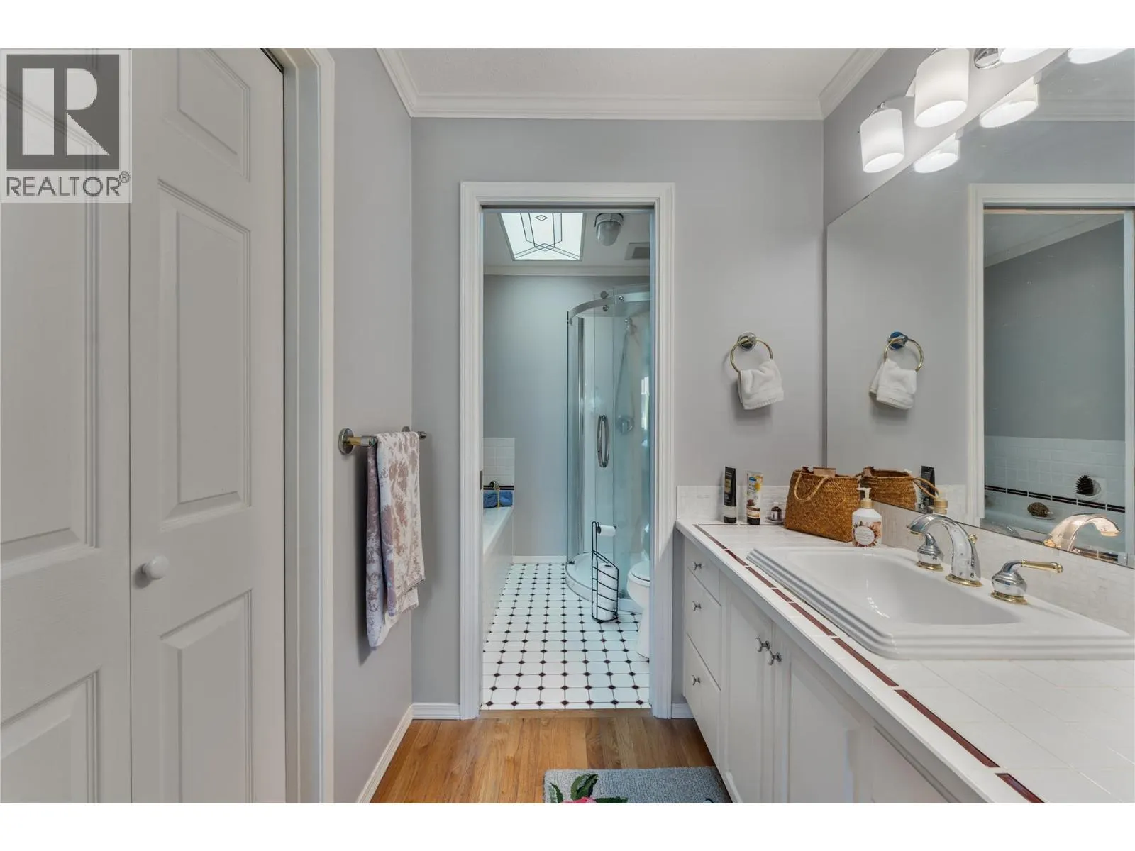950 Lanfranco Road Unit# 77