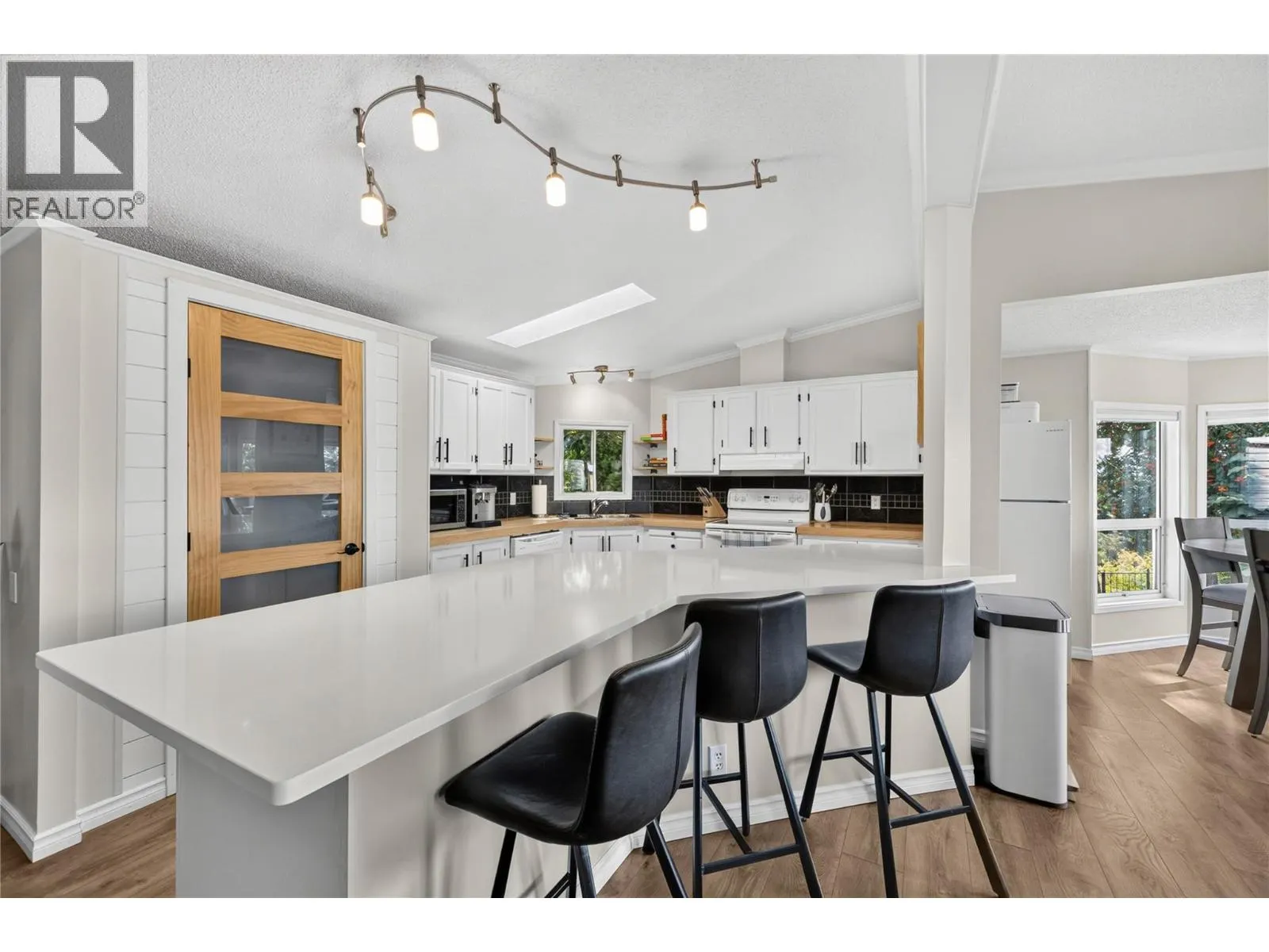 3115 JUNIPER Drive
