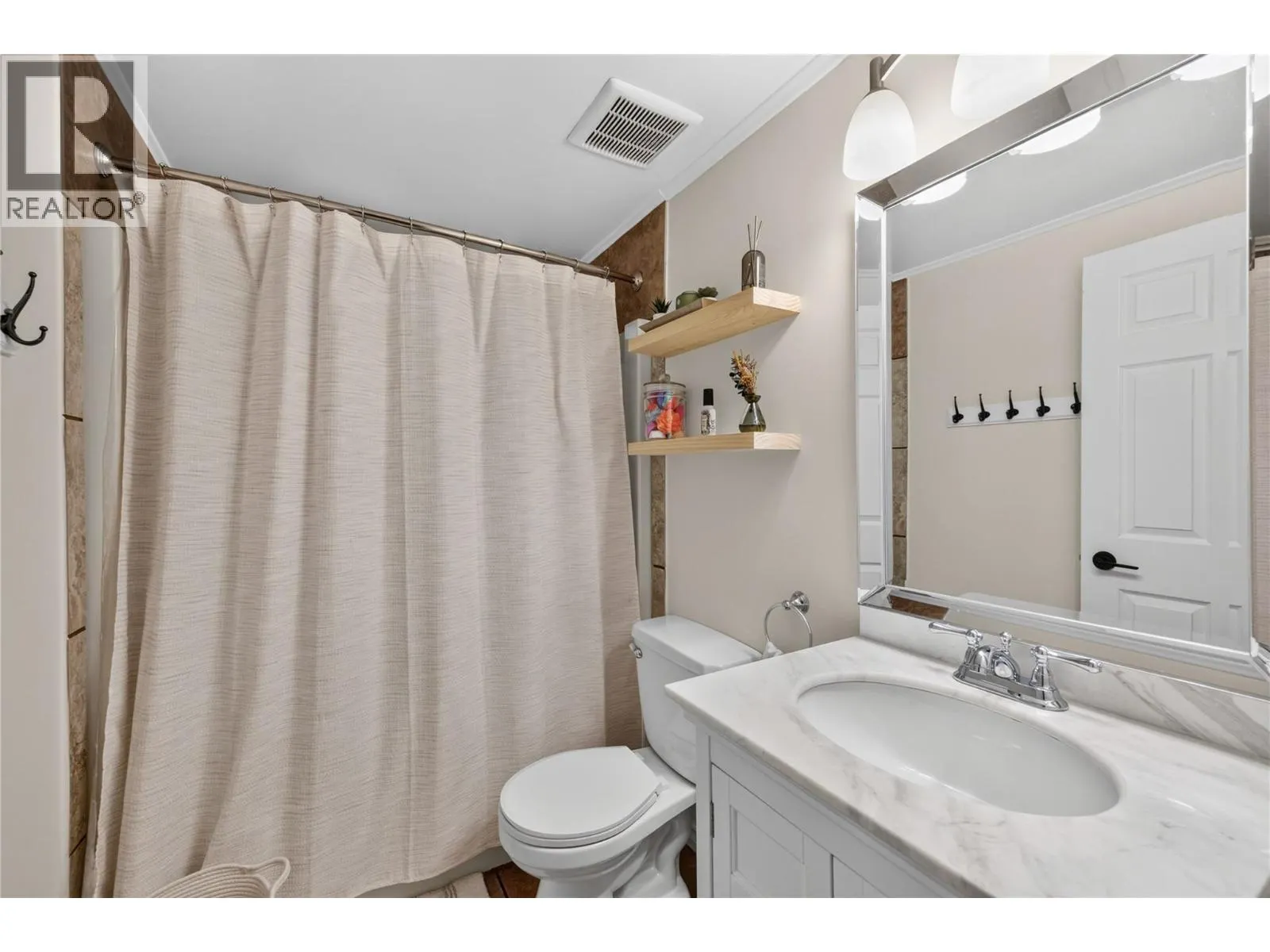 3115 JUNIPER Drive