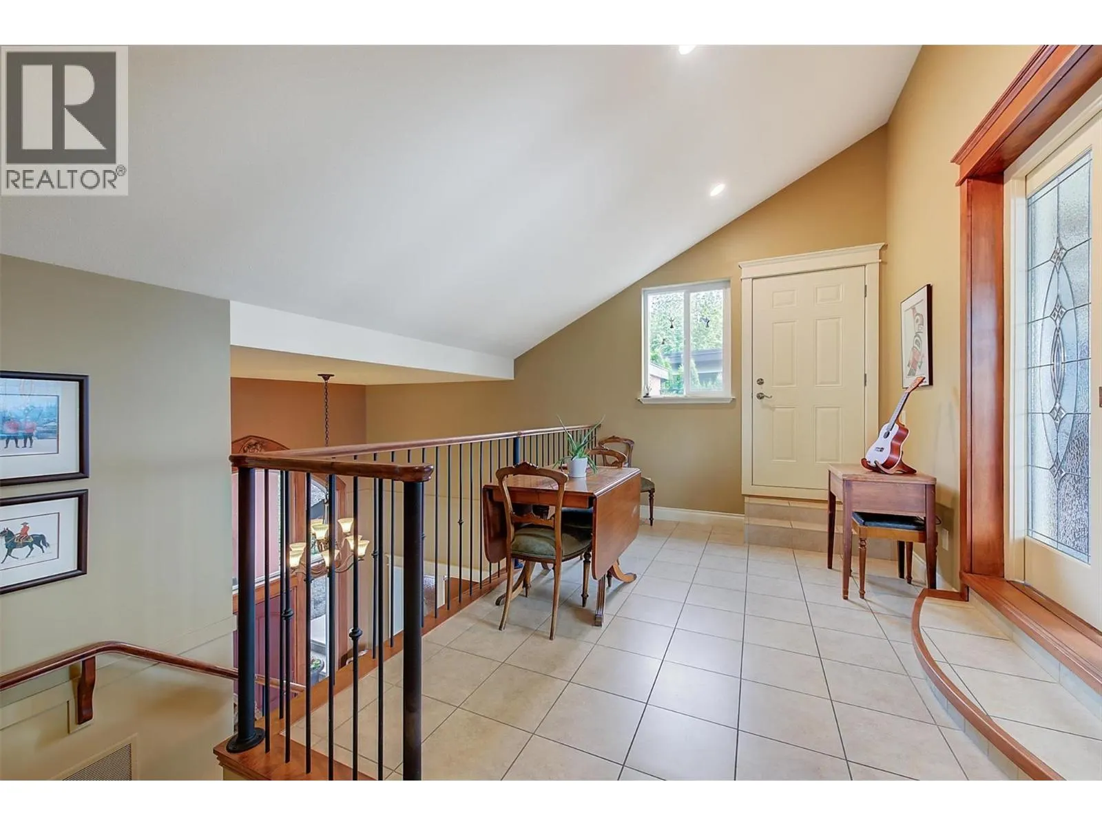 683 Westside Road S