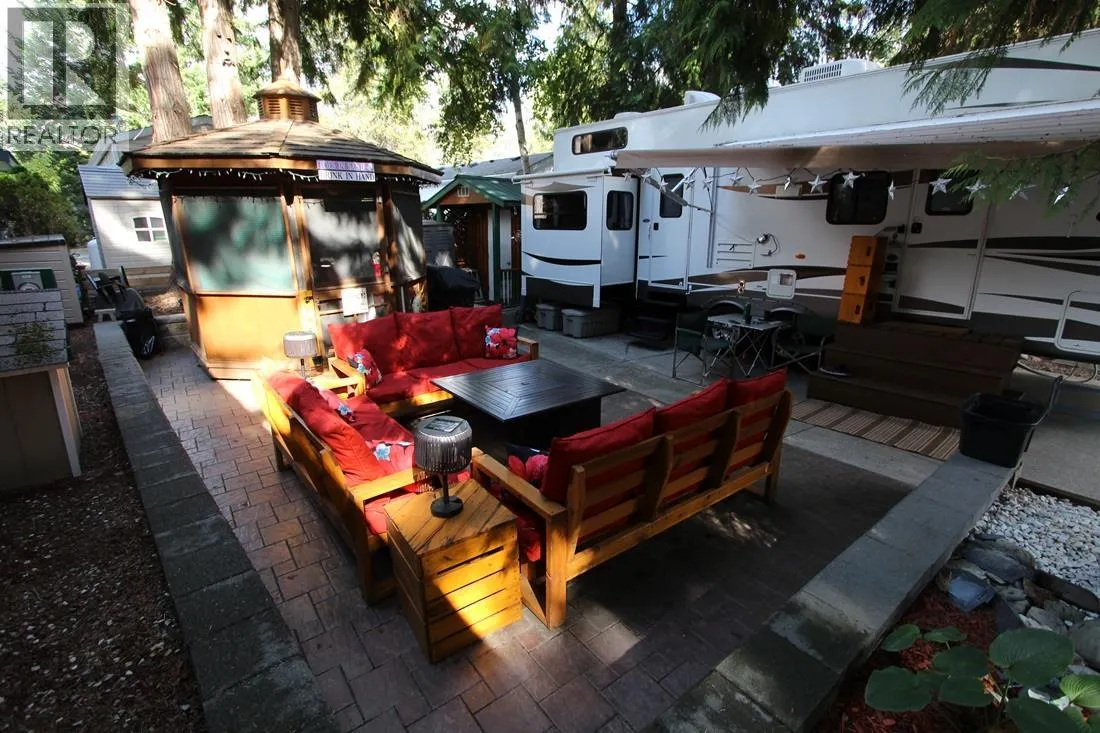 3980 Squilax Anglemont Road Unit# 9