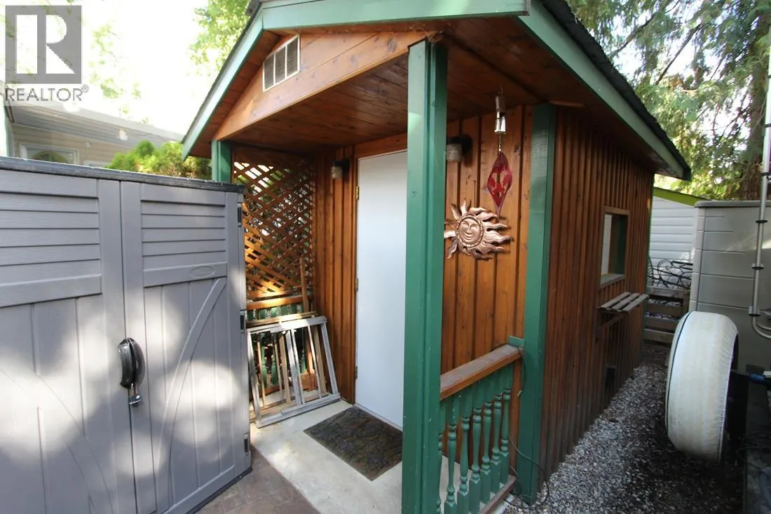 3980 Squilax Anglemont Road Unit# 9