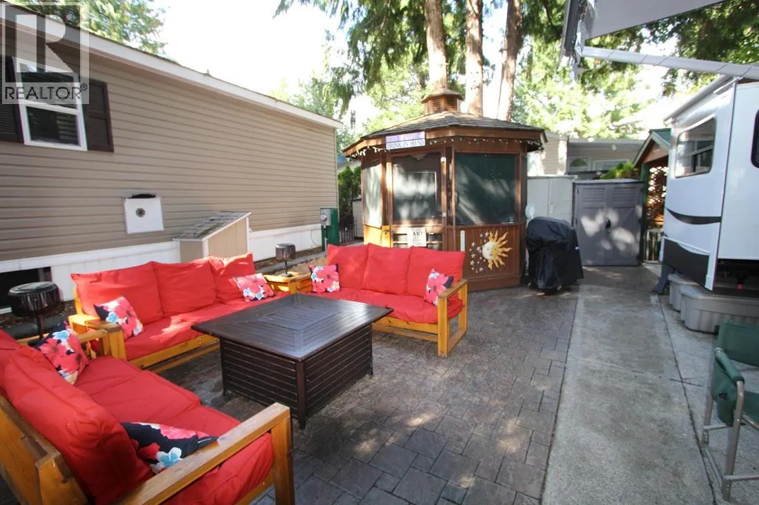 3980 Squilax Anglemont Road Unit# 9