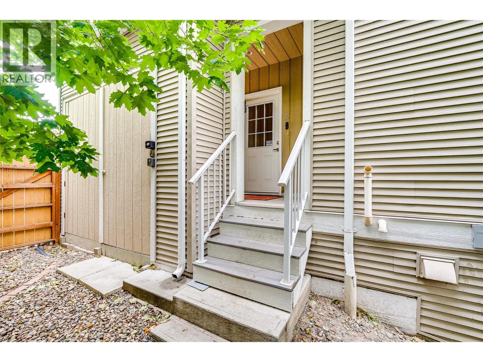 3804 32 Avenue Unit# 3