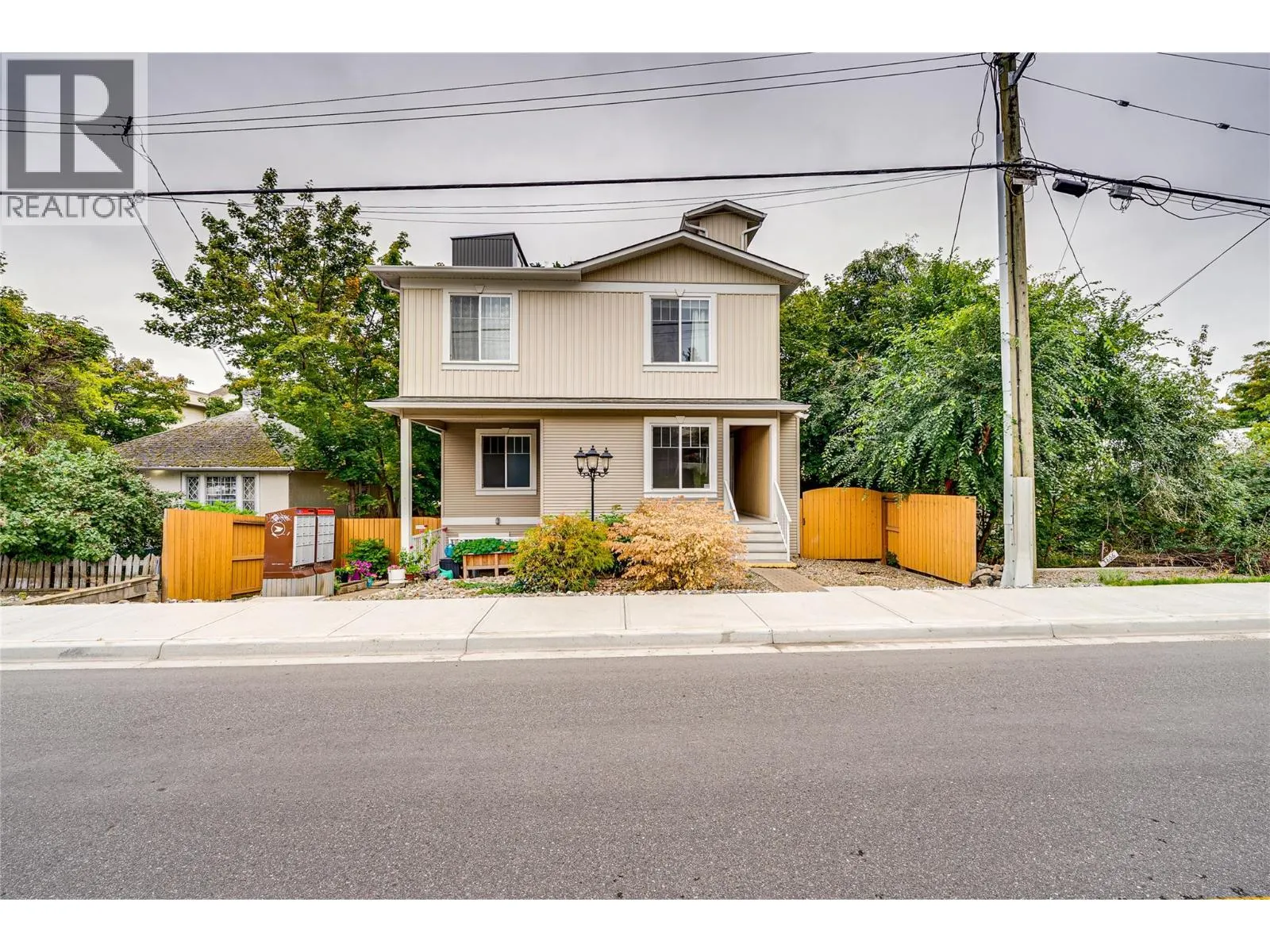 3804 32 Avenue Unit# 3