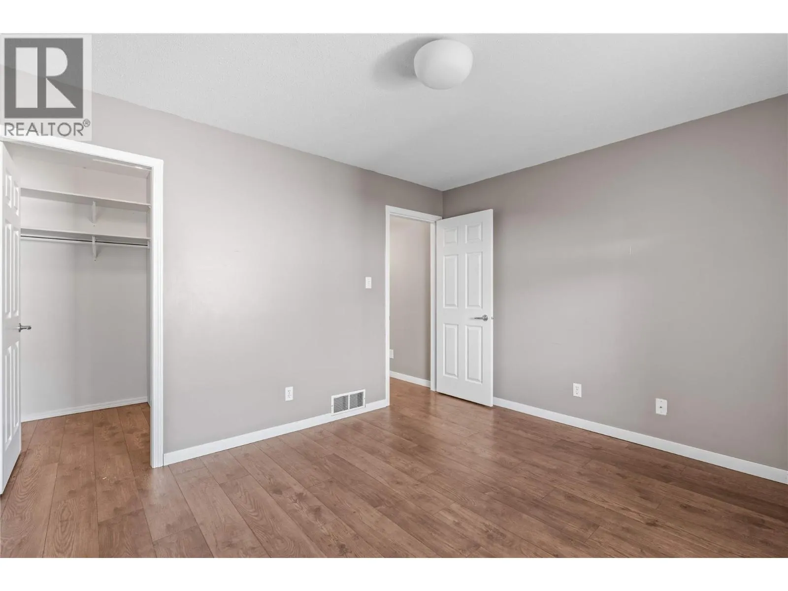 2107 43 Avenue Unit# 25
