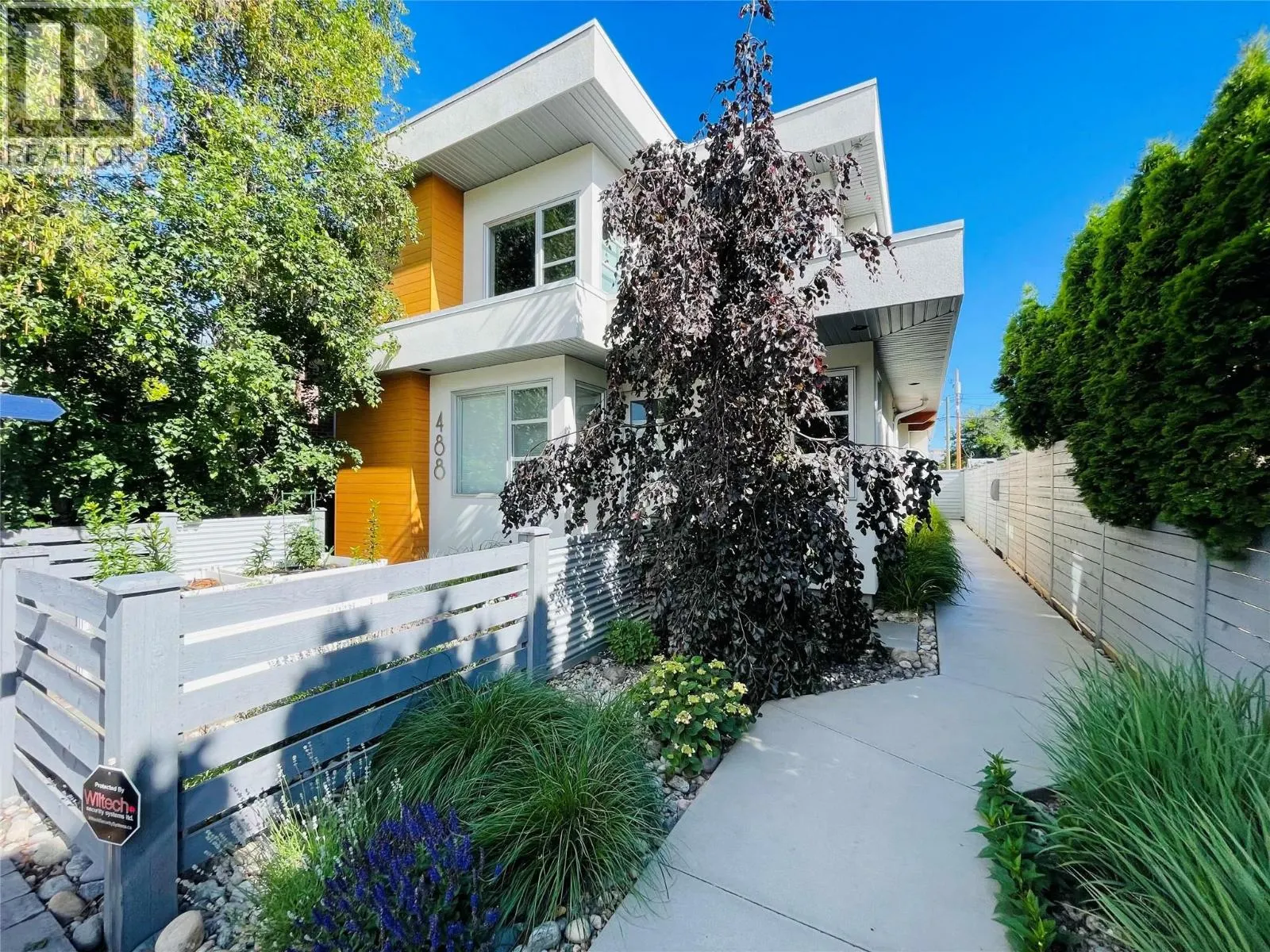 488 Morrison Avenue