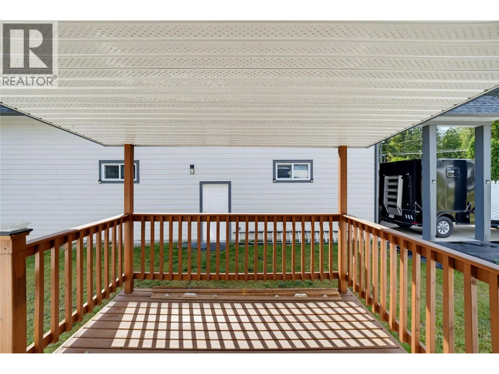 405 Gillis Avenue