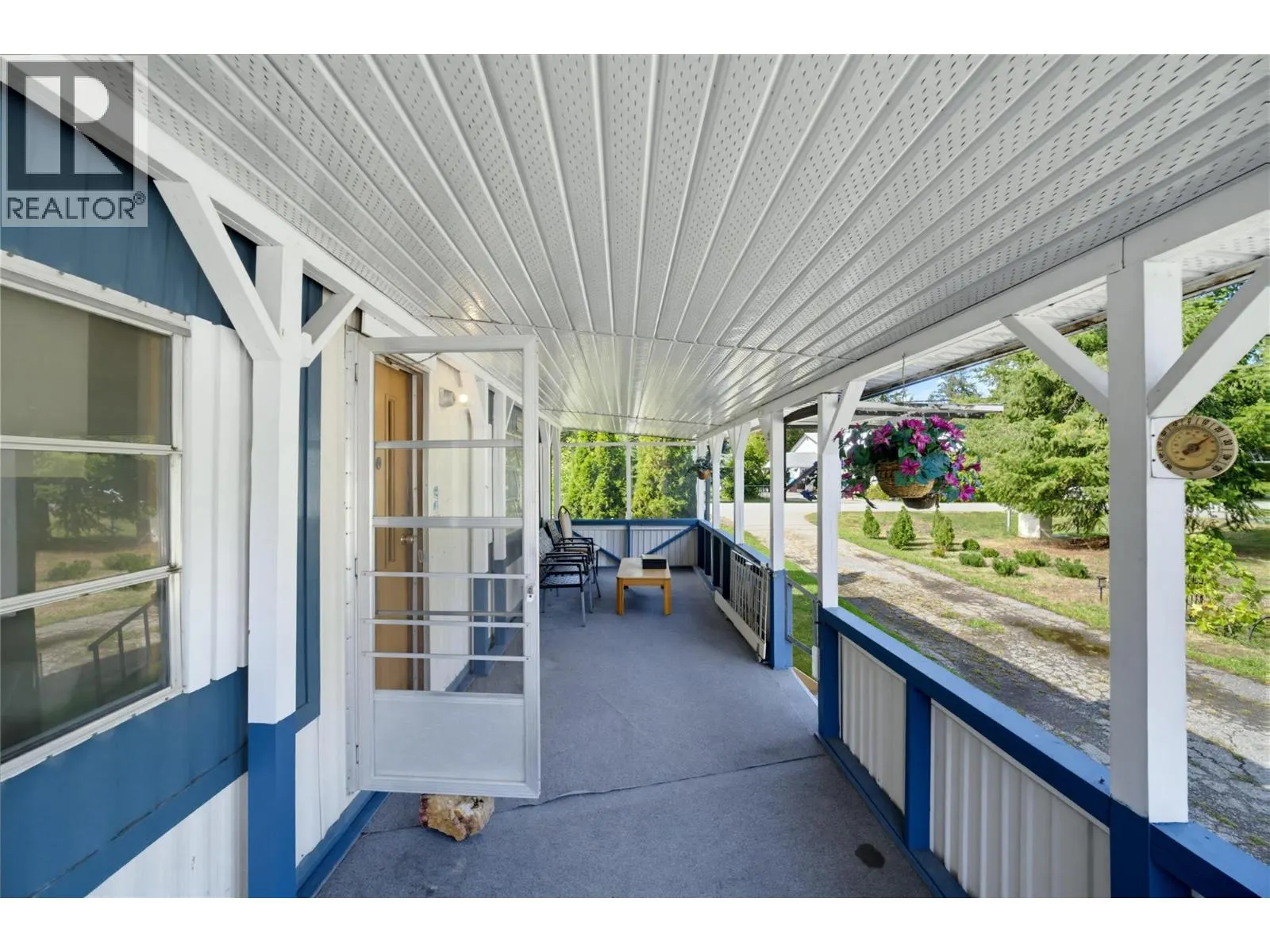 405 Gillis Avenue